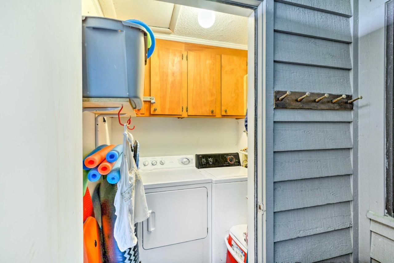 Myrtle Getaway With Pool - Walk To Beach! *