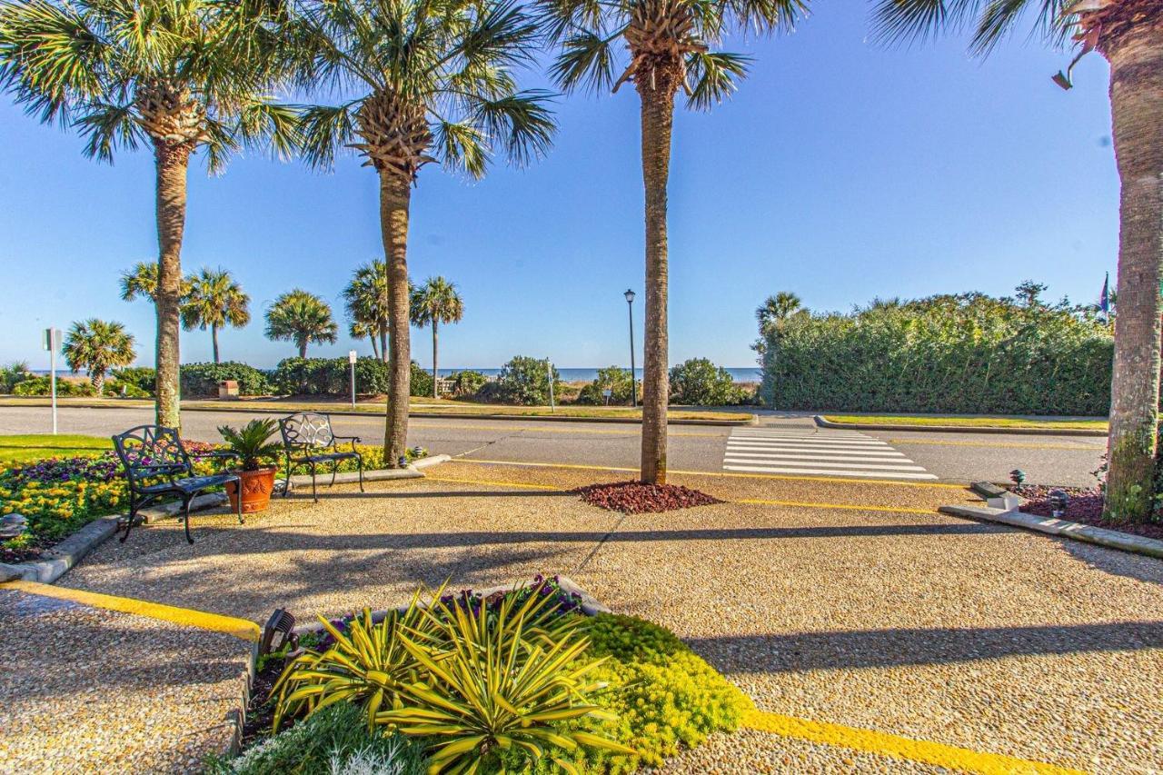 Incredible Views! 20th Floor 1-bedroom - Ocean Forest Plaza 2004 Holiday home *