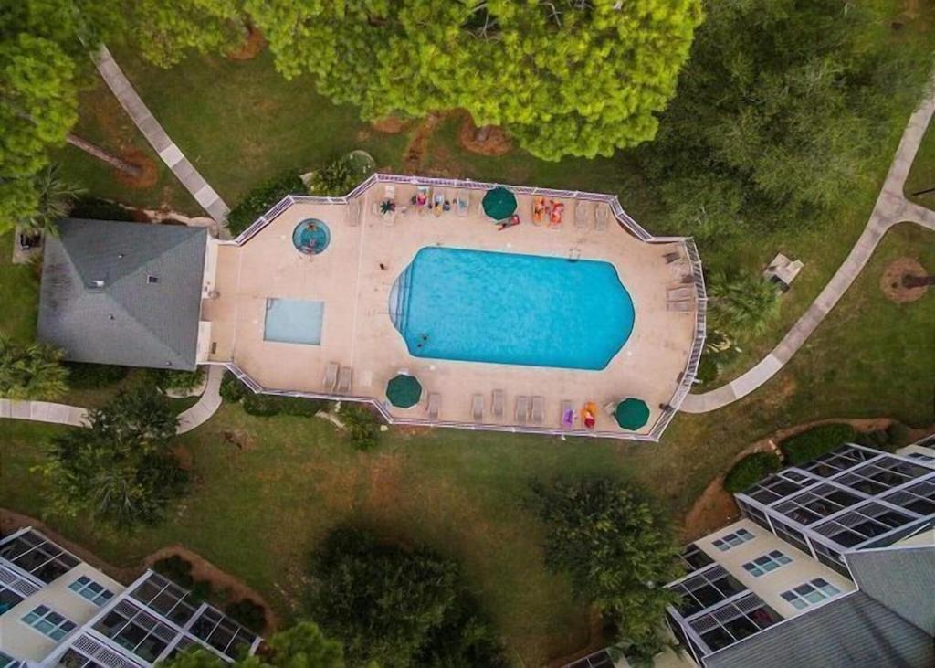 New! Gated Community, Pools, Gym, Beach @ Ocean Keyes #1721 Apartment