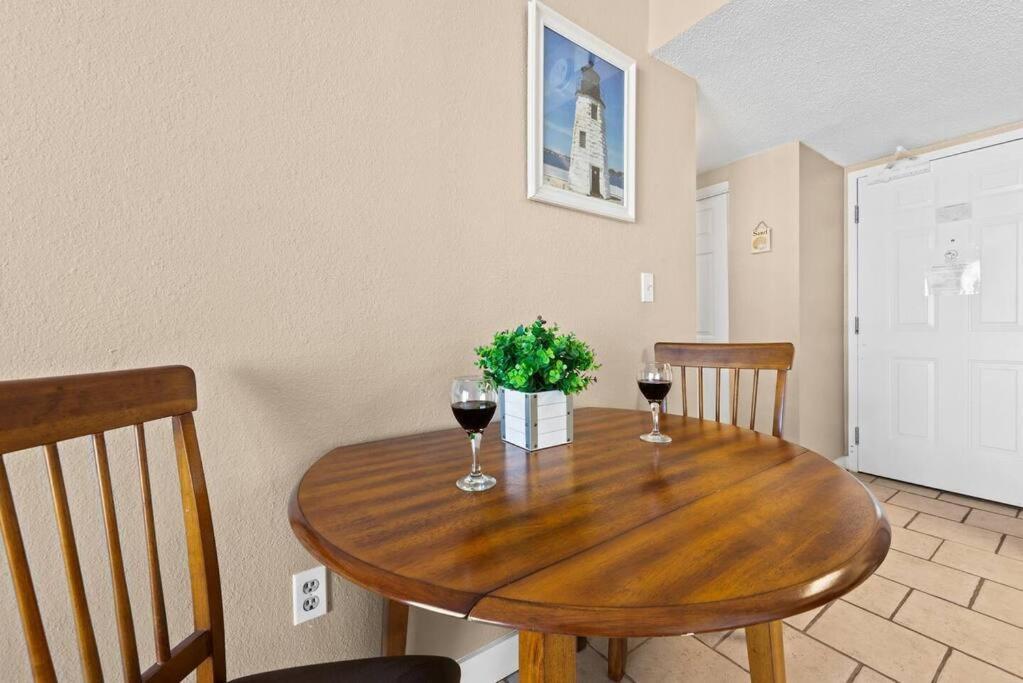 Seaside Serenity Oceanview Amazing Views 604 Apartment Myrtle Beach