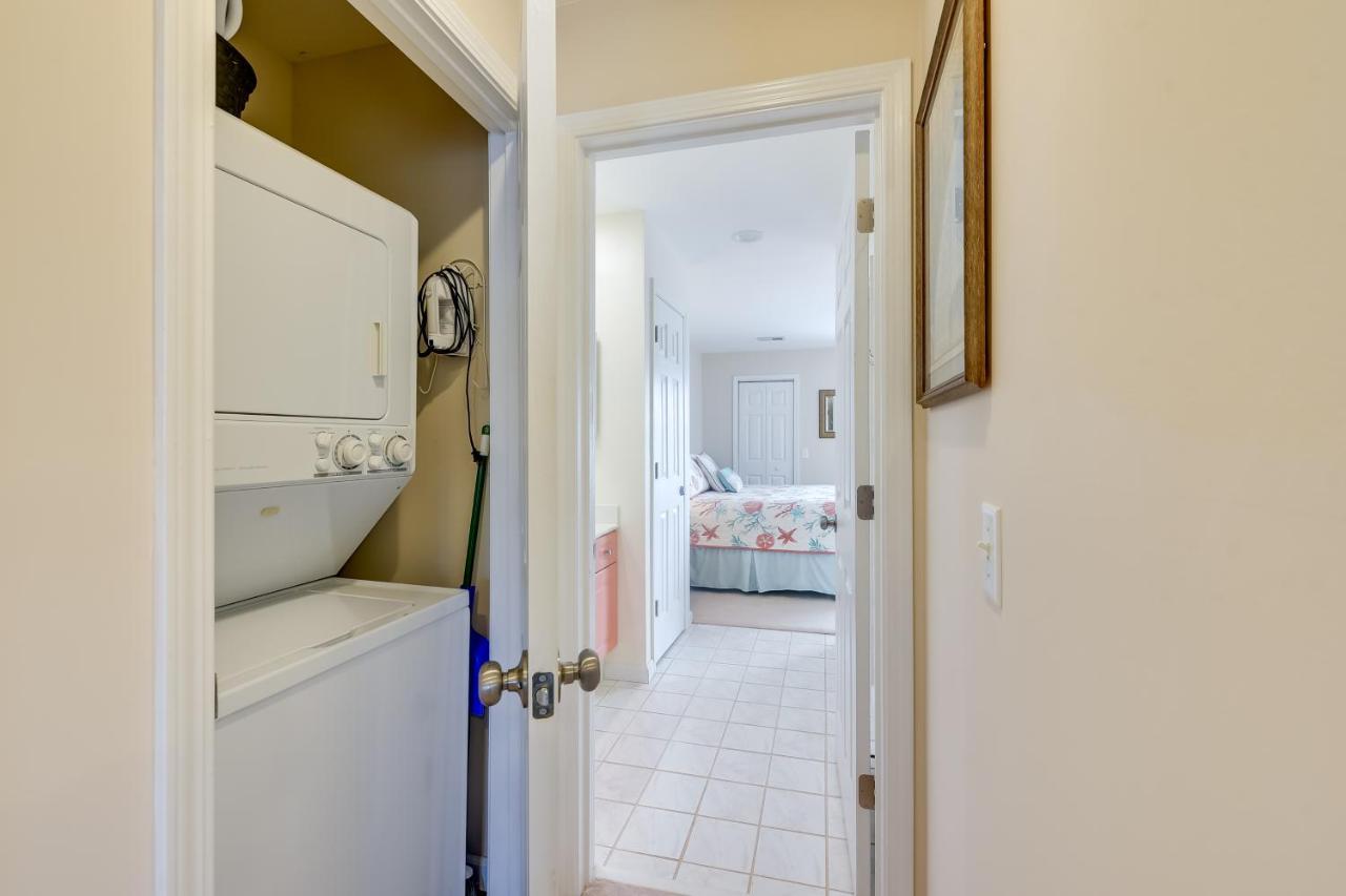 Apartment Nmb Walk To The Or Use The Pool! *
