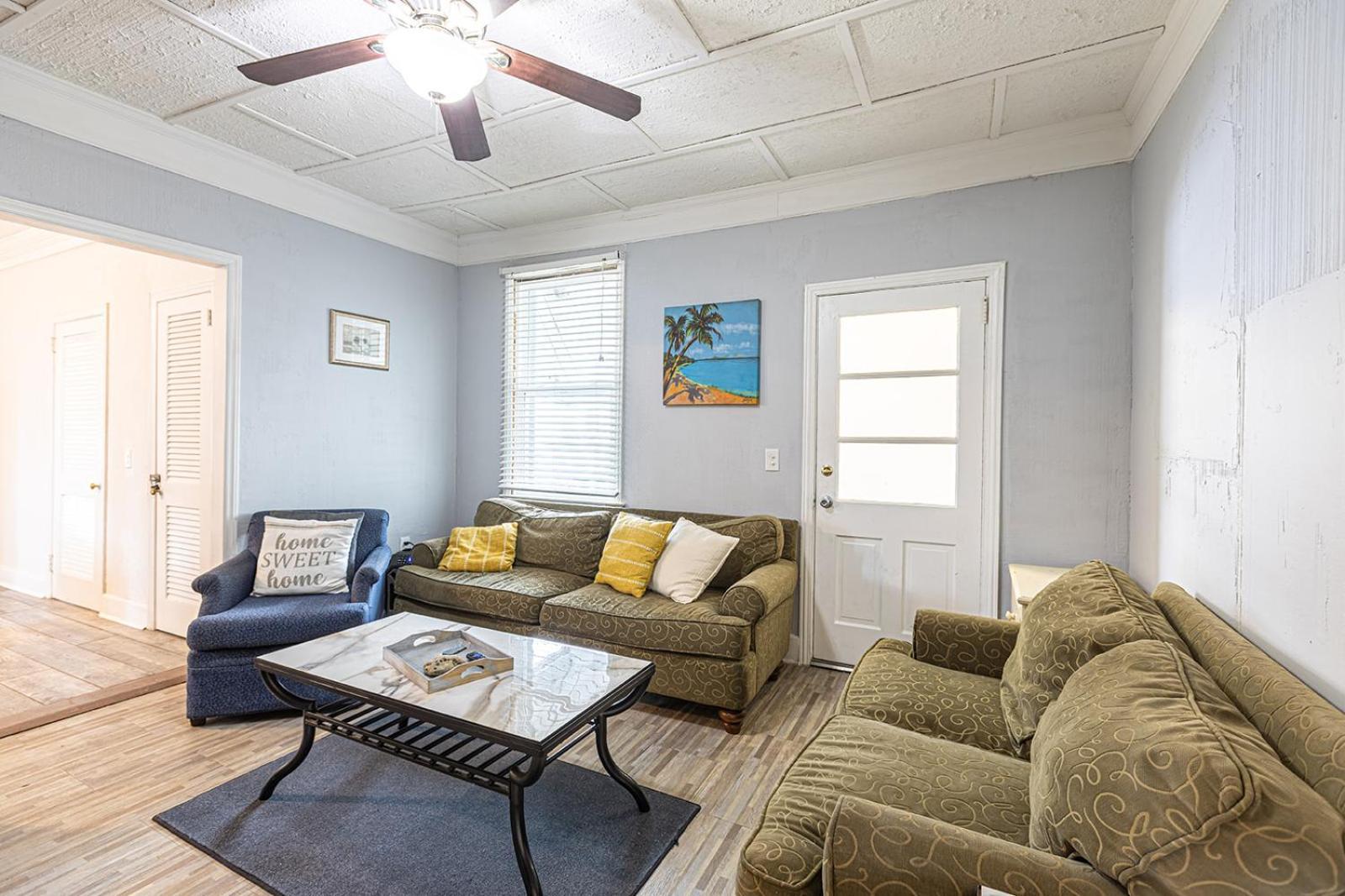 ﻿charming Centrally Located Ocean View W Huge Private Yard, Patio, Firepit, & Bbq Myrtle Beach