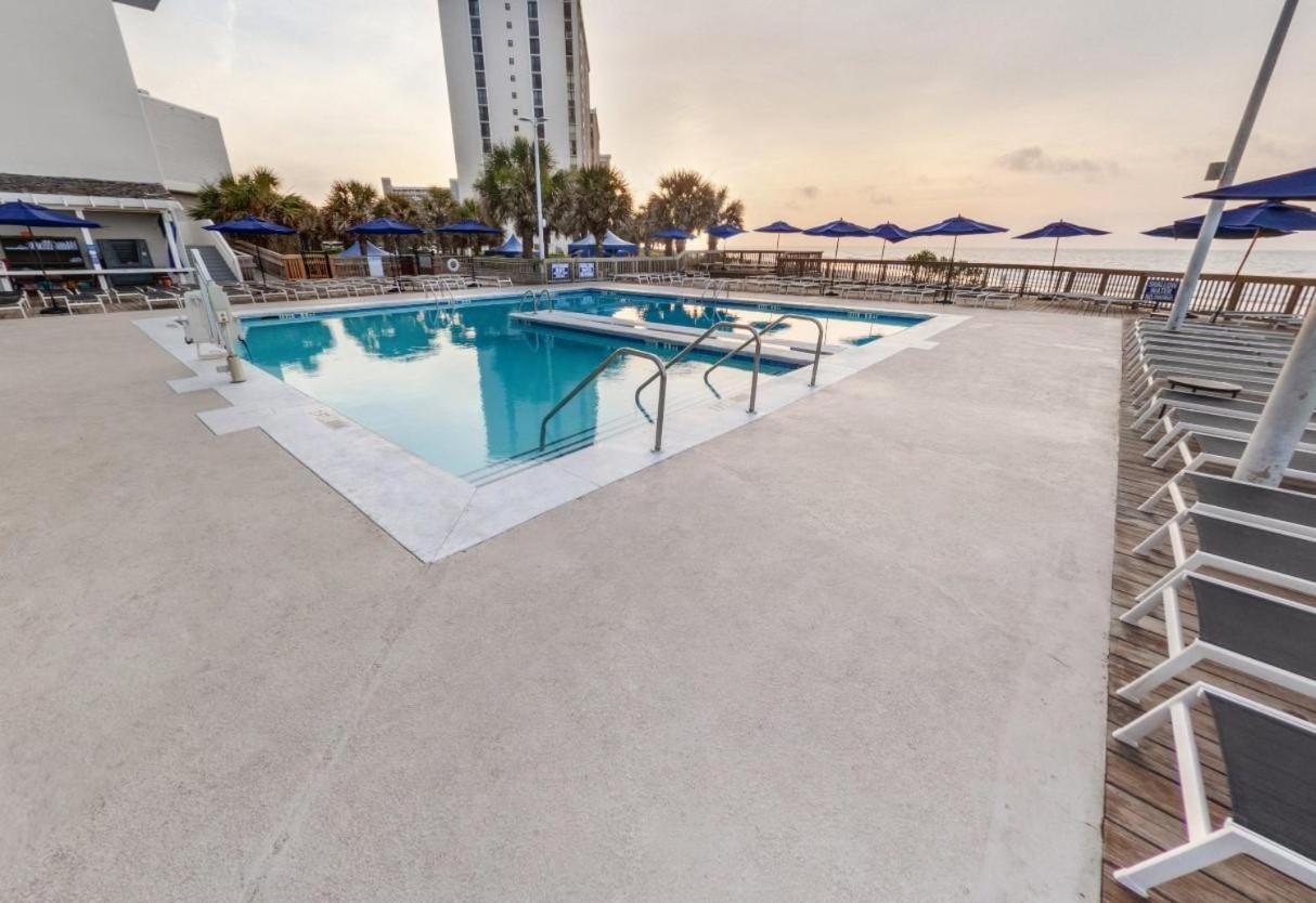 Royal Palms 703 - Ocean View - Shore Drive Section Holiday home