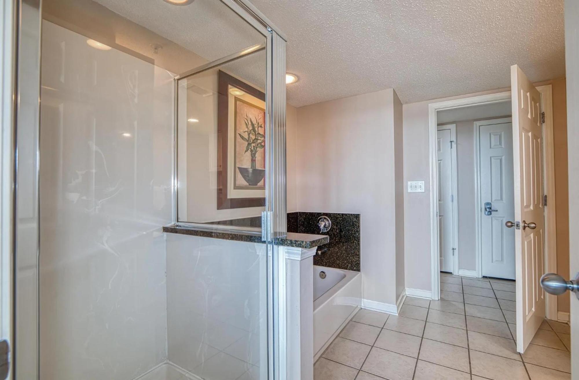 Apartment Three Bedrooms With Amazing Waterway View On The 5th Floor - Yacht Club Myrtle Beach