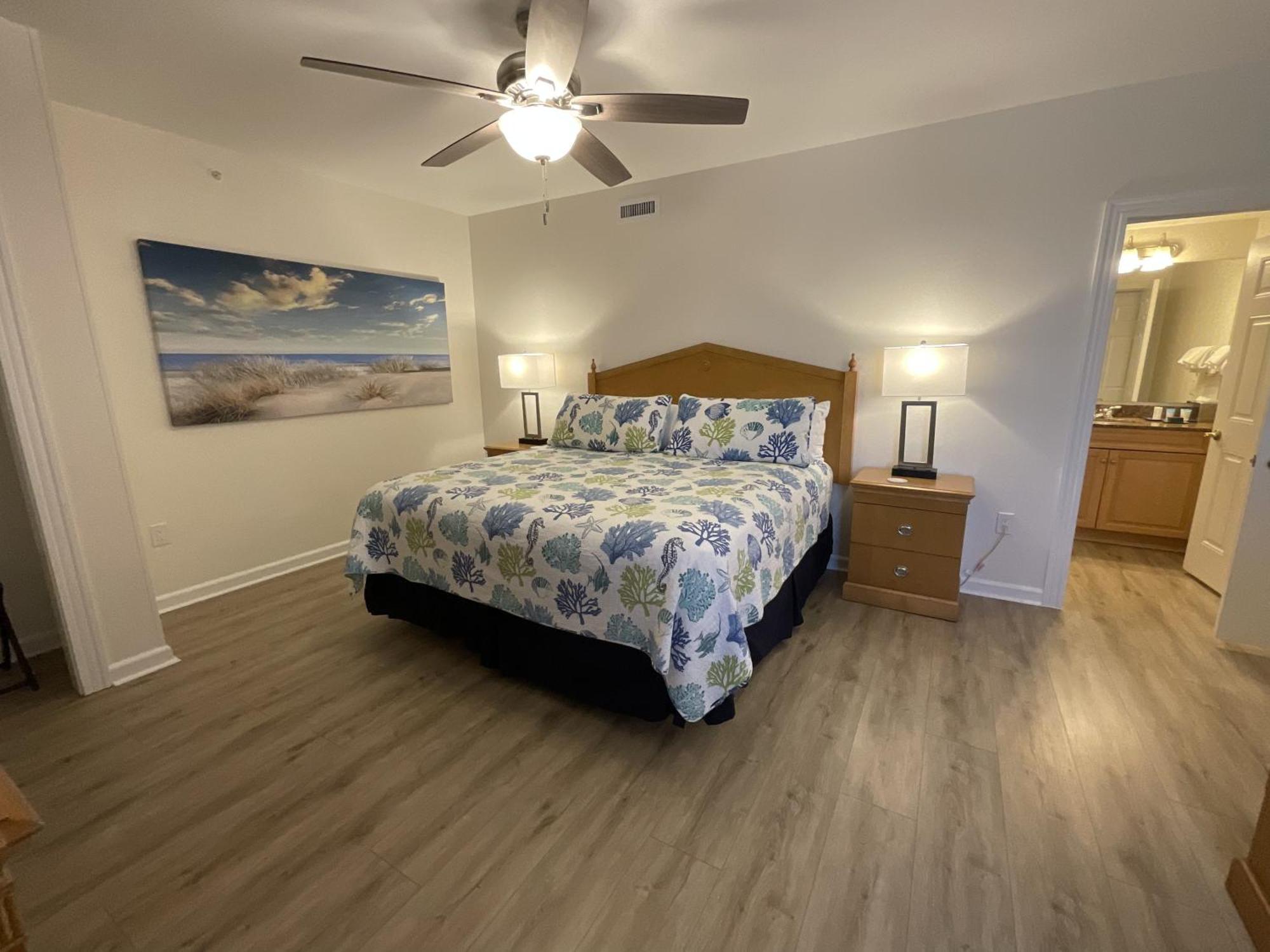 1107 Royale Palms Apartment *