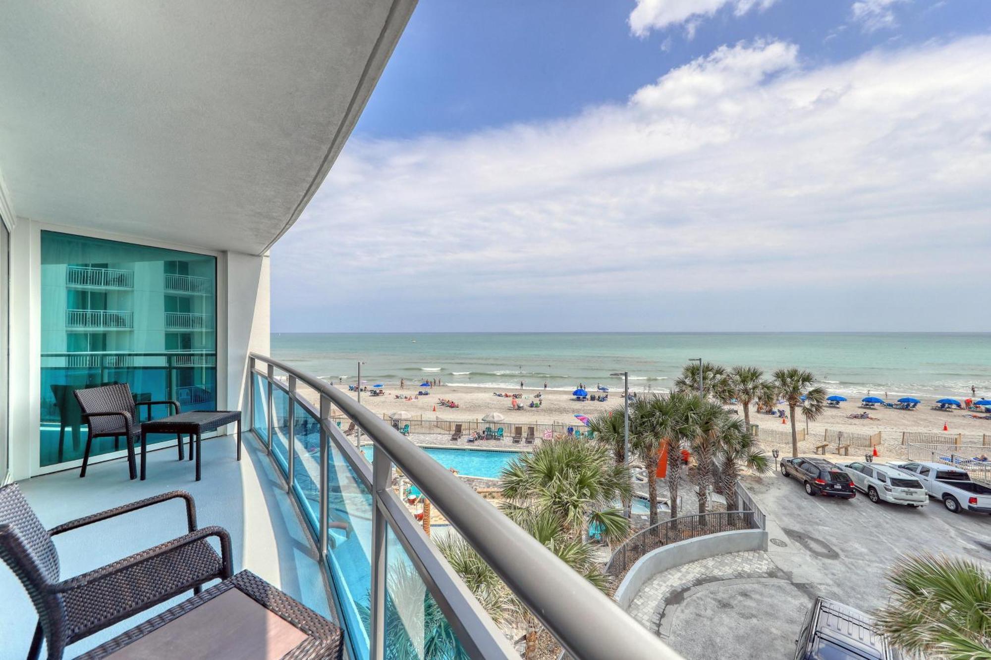 107 S Ocean Blvd, 0308 - Ocean Front Sleeps 6 Holiday home *