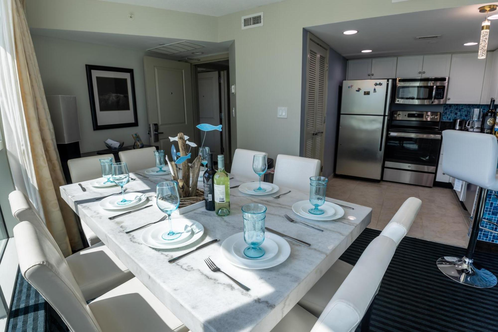 107 S Ocean Blvd, 0308 - Ocean Front Sleeps 6 Holiday home *