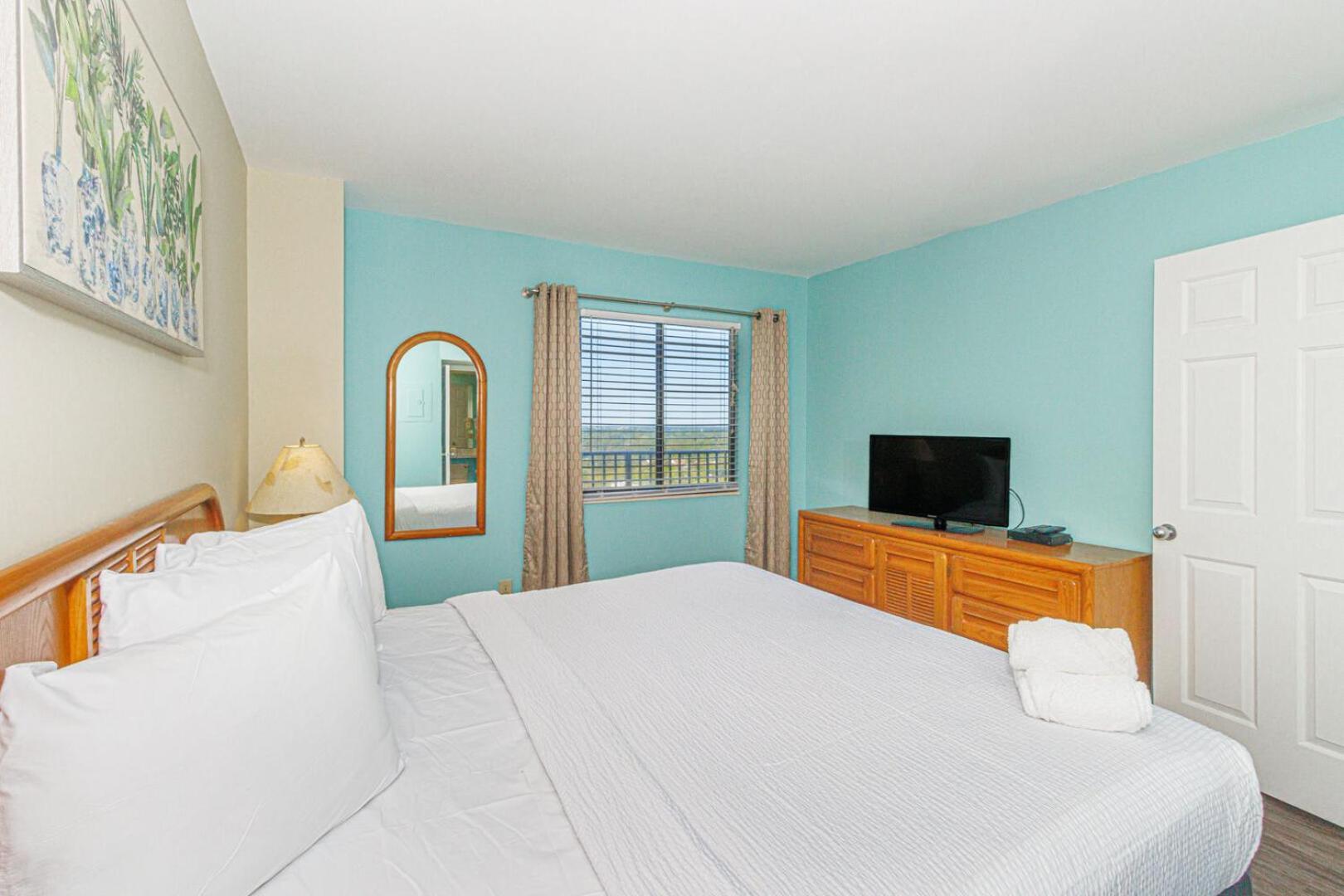 Incredible Views! 20th Floor 1-bedroom - Ocean Forest Plaza 2004 Holiday home