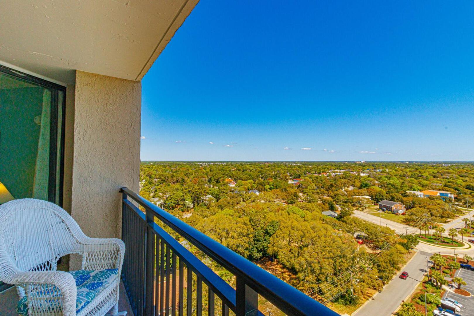 Incredible Views! 20th Floor 1-bedroom - Ocean Forest Plaza 2004 Holiday home
