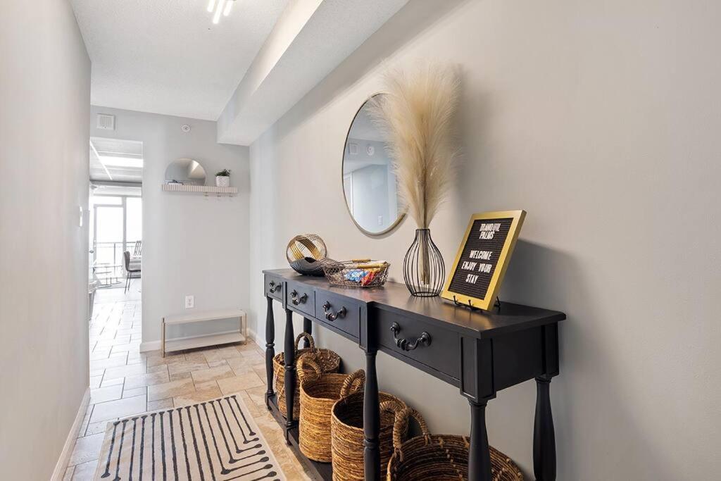 Tranquil Palms-oceanfront Apartment