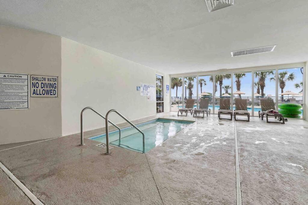 Tranquil Palms-oceanfront