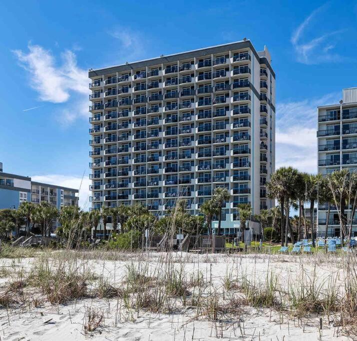 Tranquil Palms-oceanfront Apartment *