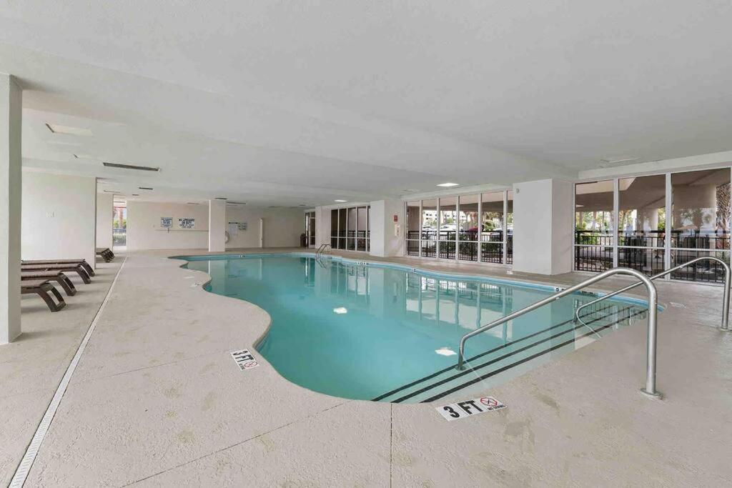 Apartment Tranquil Palms-oceanfront