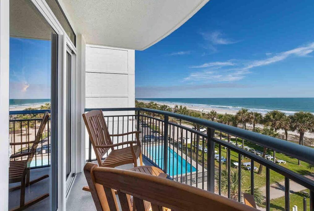 Apartment Tranquil Palms-oceanfront *