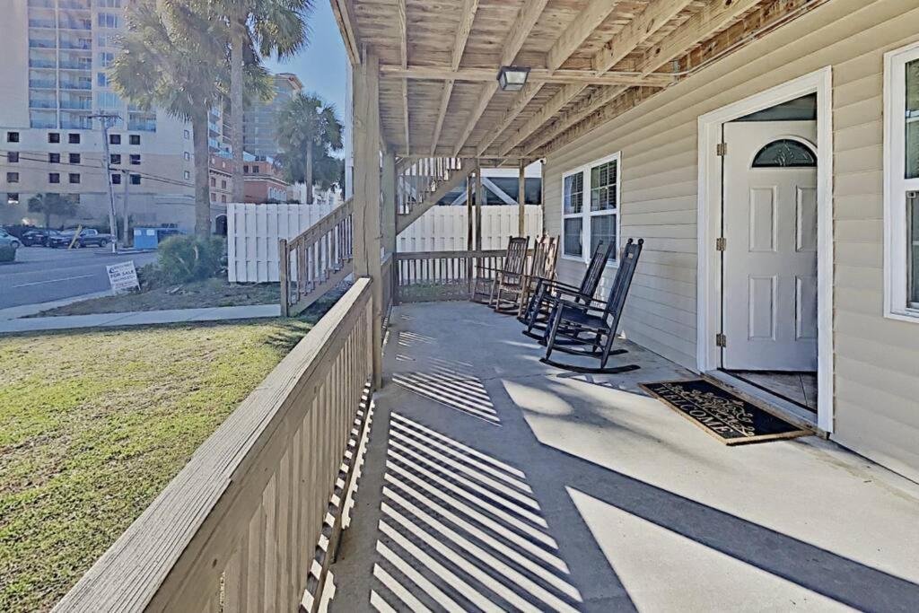 Apartment Lovely Updated Vacation Home*pool* 3 Br*p138 *