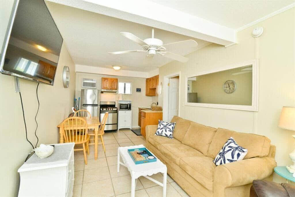 Across Street From Beach With Pool Top Location *