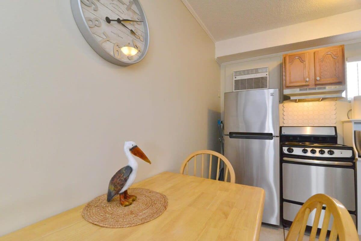 Holiday home Across Street From Beach With Pool Top Location *