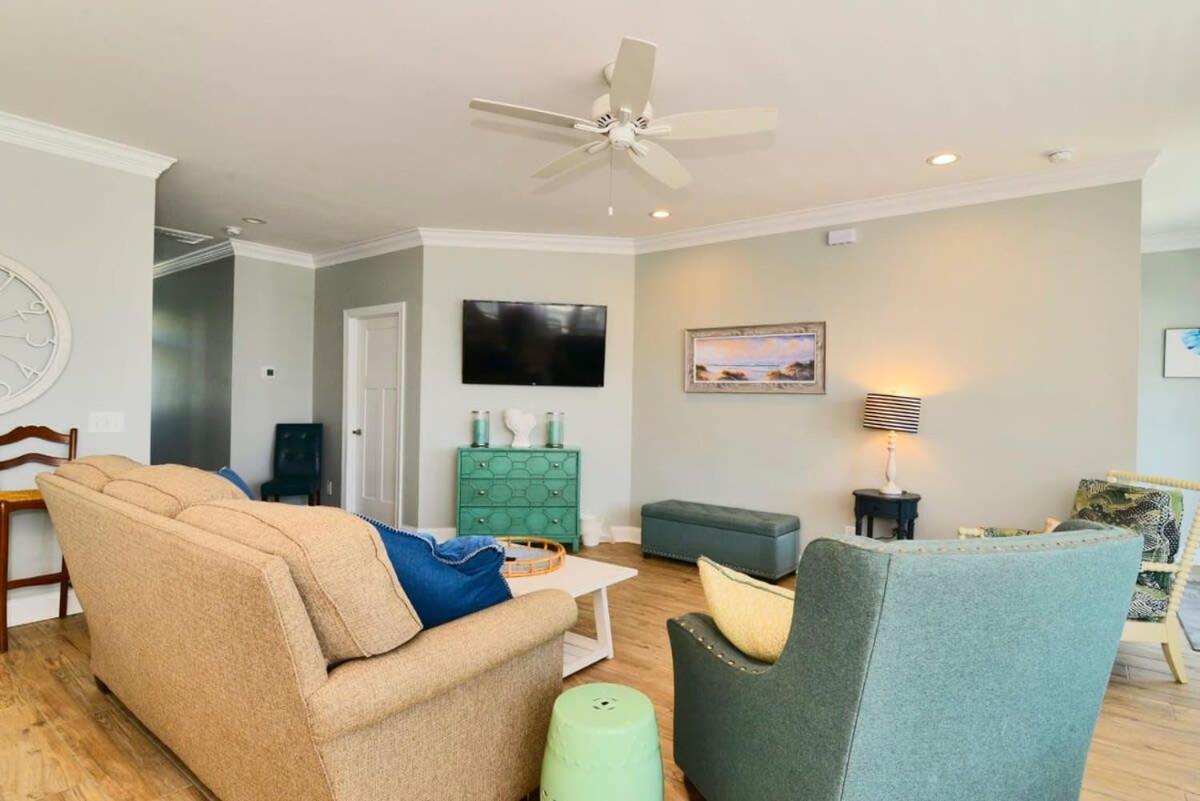 Holiday home Anchor Down Luxury Ocean View House W Pool Myrtle Beach
