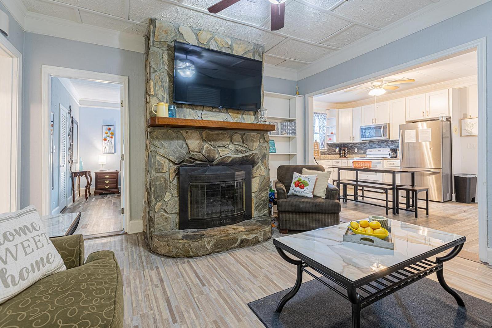 ﻿charming Centrally Located Ocean View W Huge Private Yard, Patio, Firepit, & Bbq Myrtle Beach