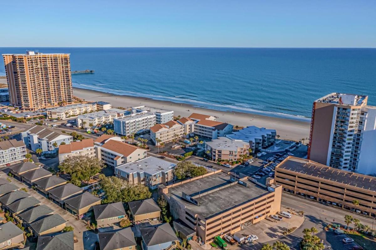 Pelican's Watch Serene Oceanfront Unit 102