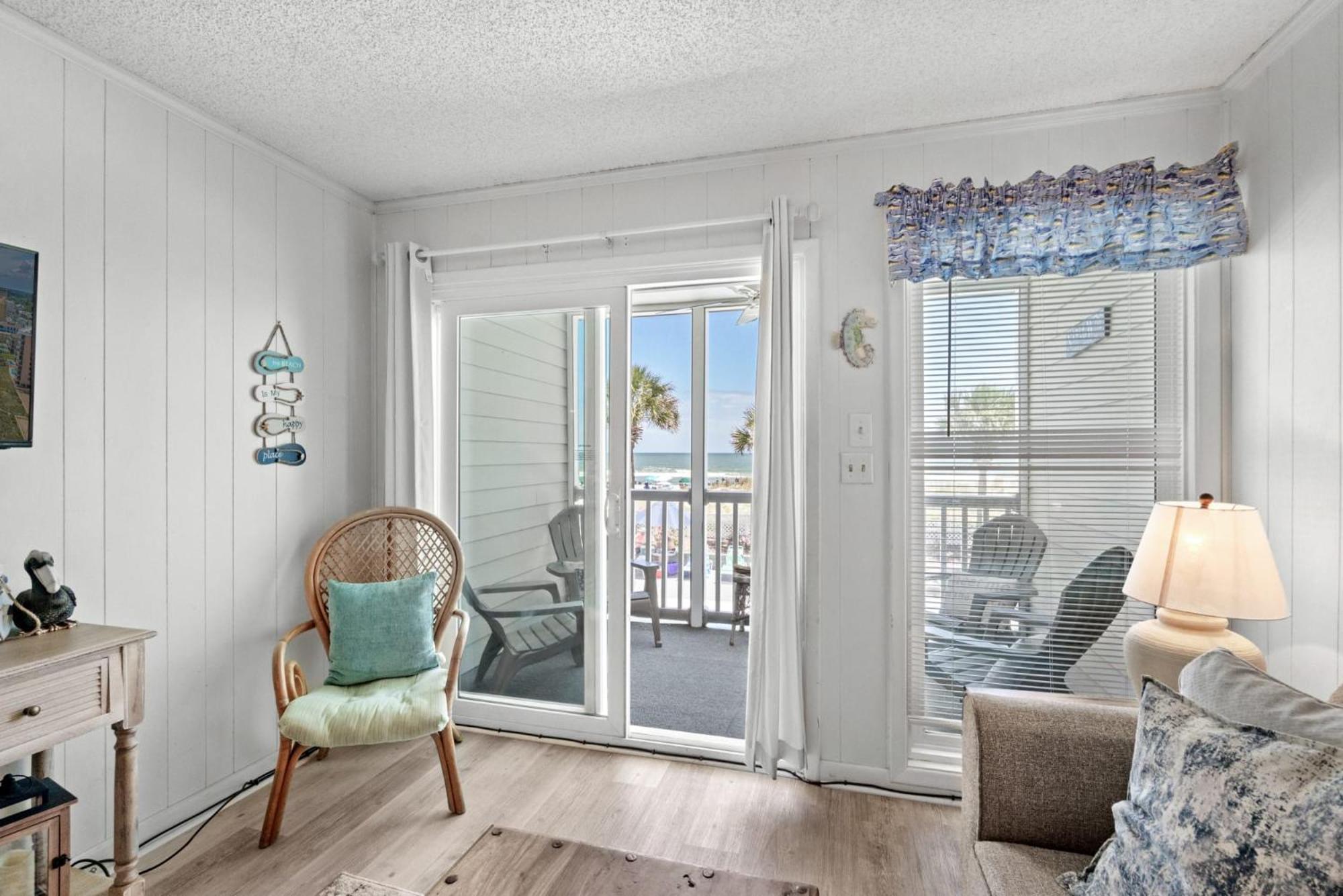 Pelican's Watch Serene Oceanfront Unit 102 Holiday home *