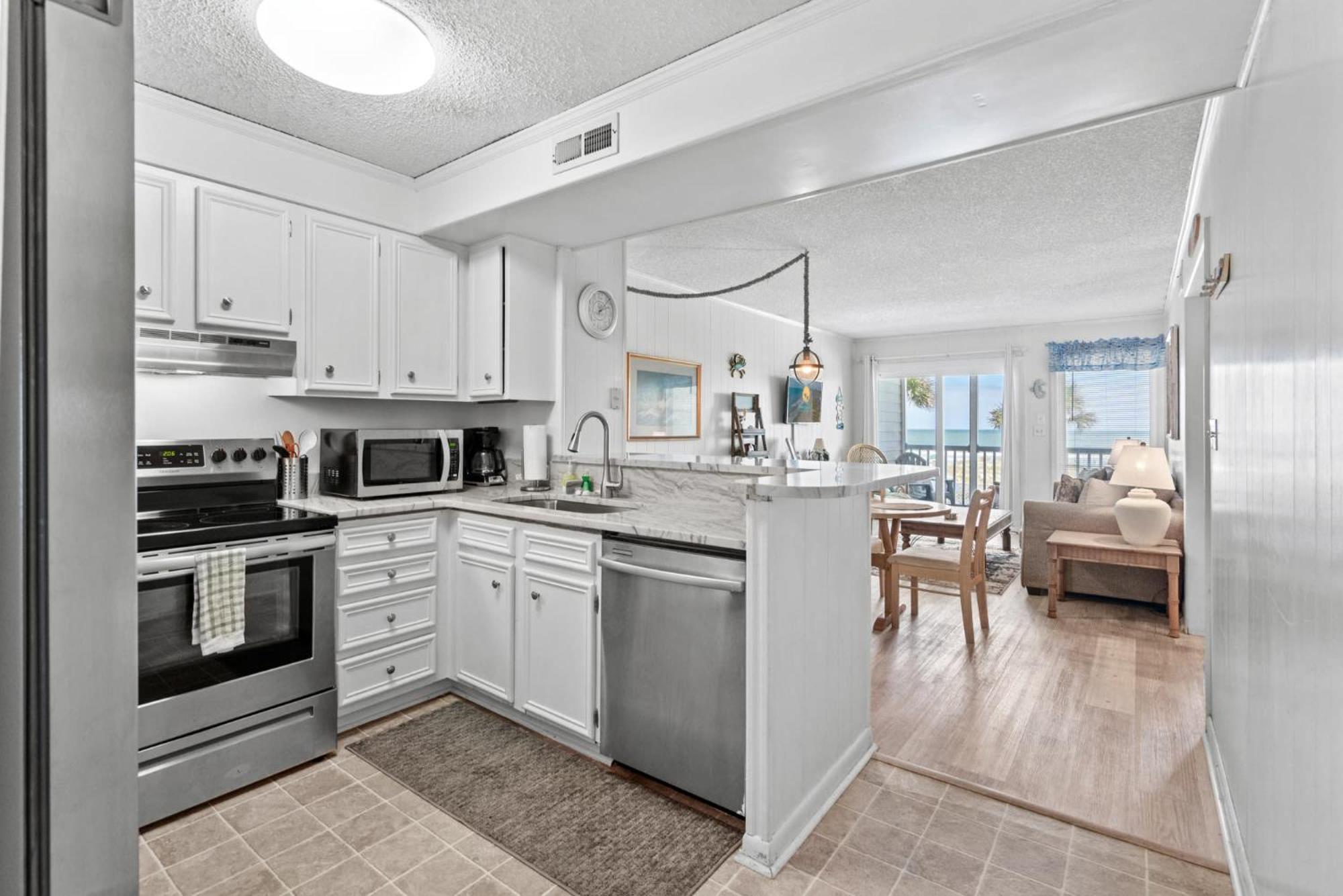 Pelican's Watch Serene Oceanfront Unit 102 Holiday home Myrtle Beach