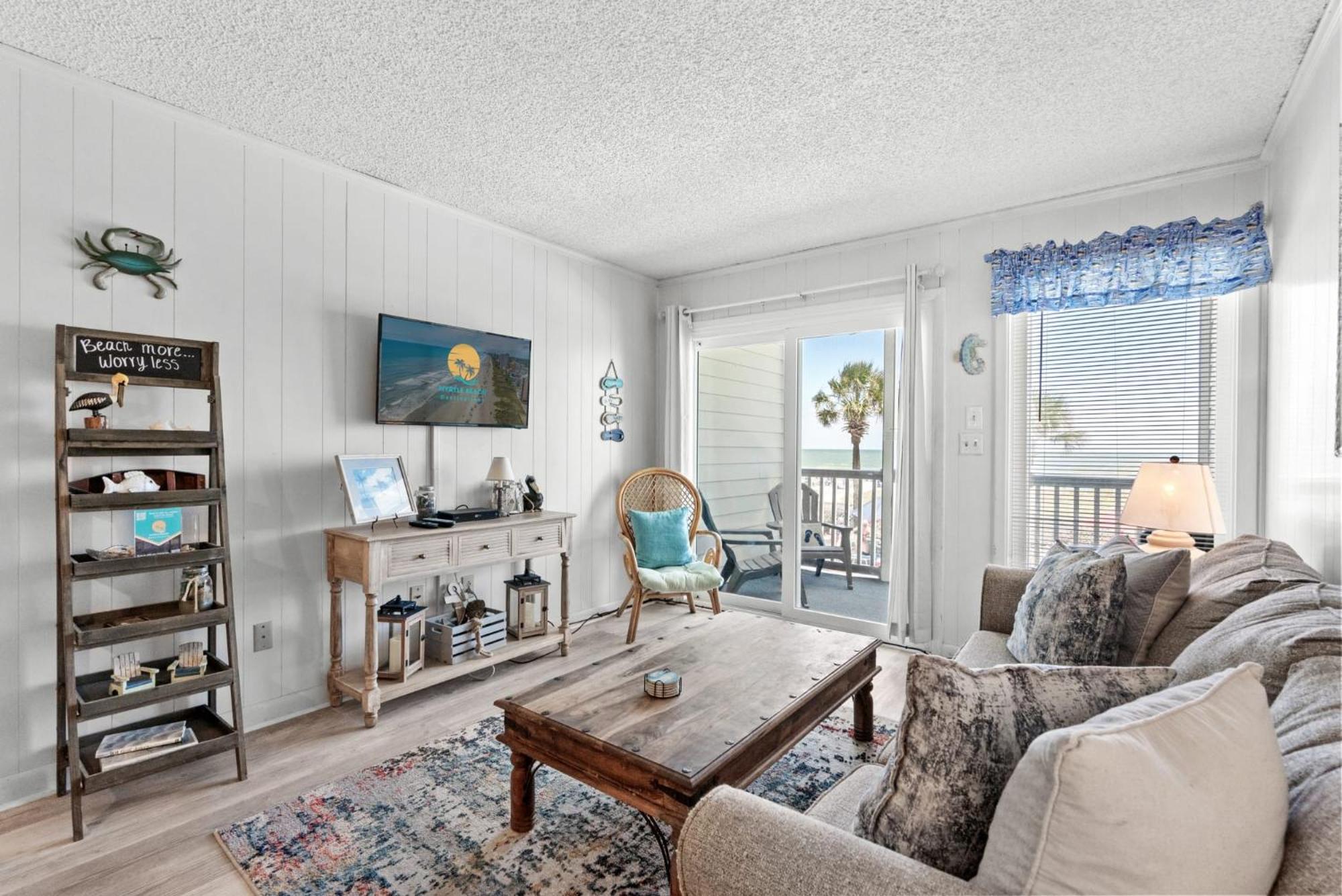Pelican's Watch Serene Oceanfront Unit 102 Holiday home