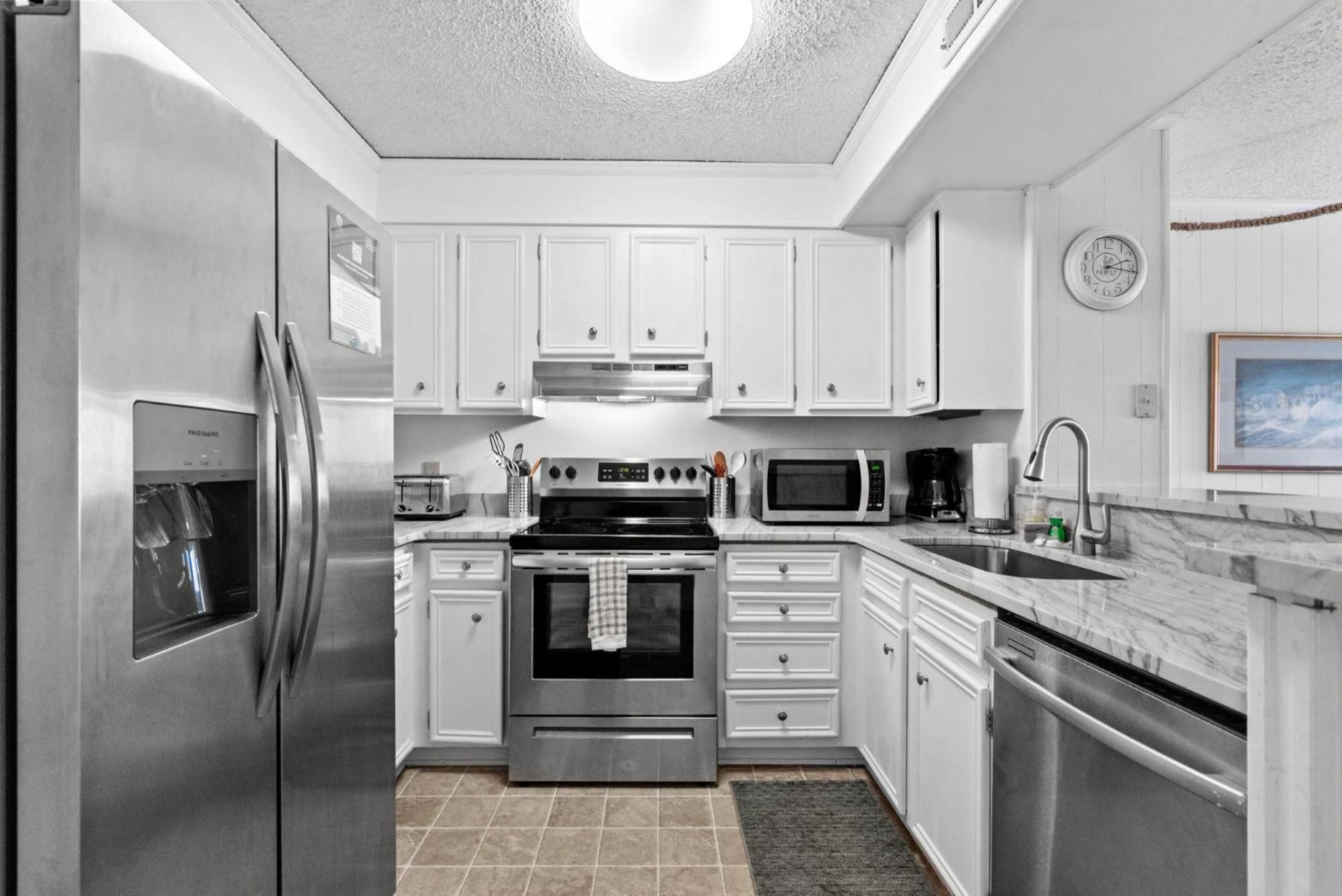 Pelican's Watch Serene Oceanfront Unit 102 Holiday home Myrtle Beach