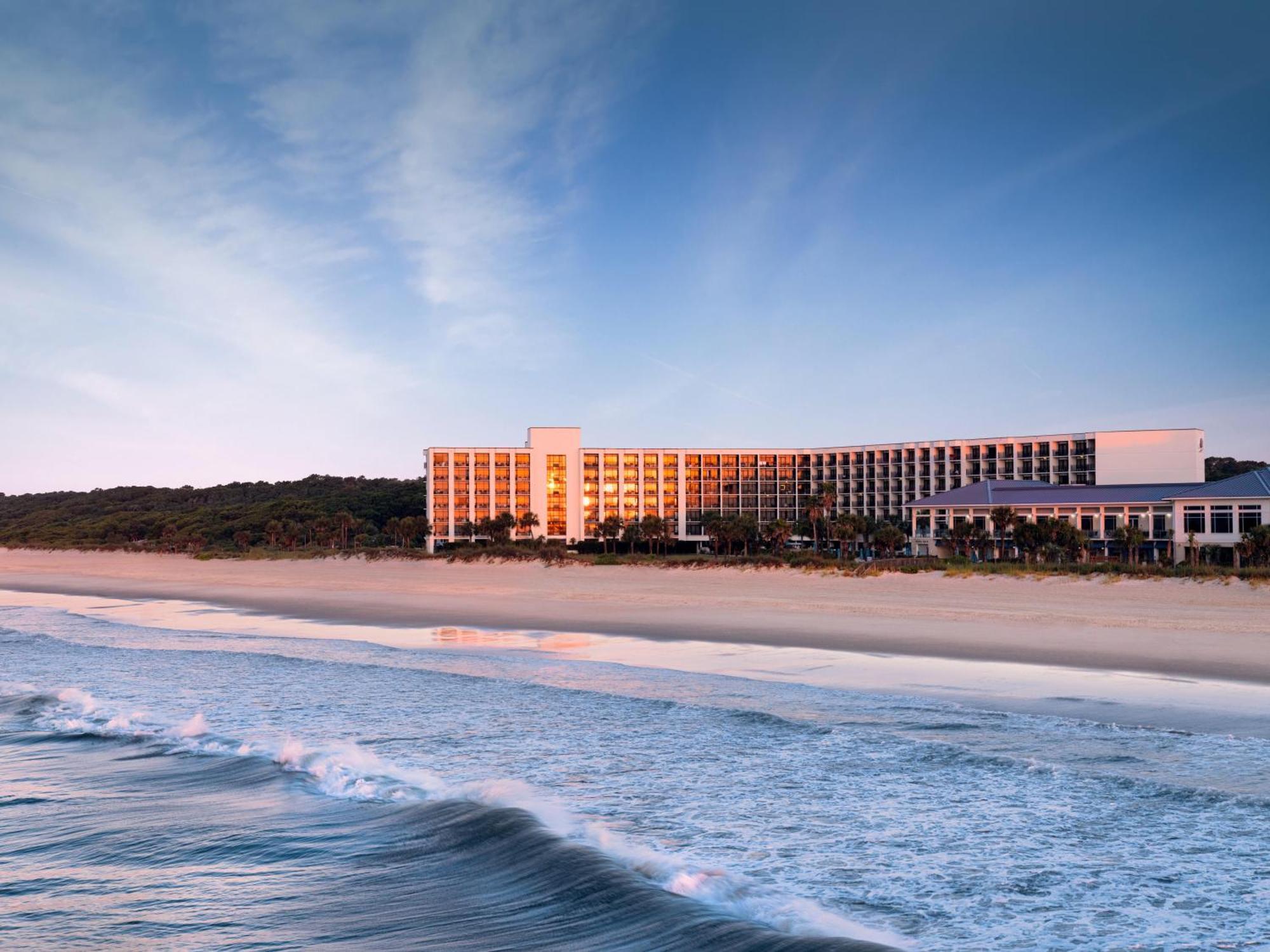 Resort Doubletree By Hilton Myrtle Oceanfront 4*
