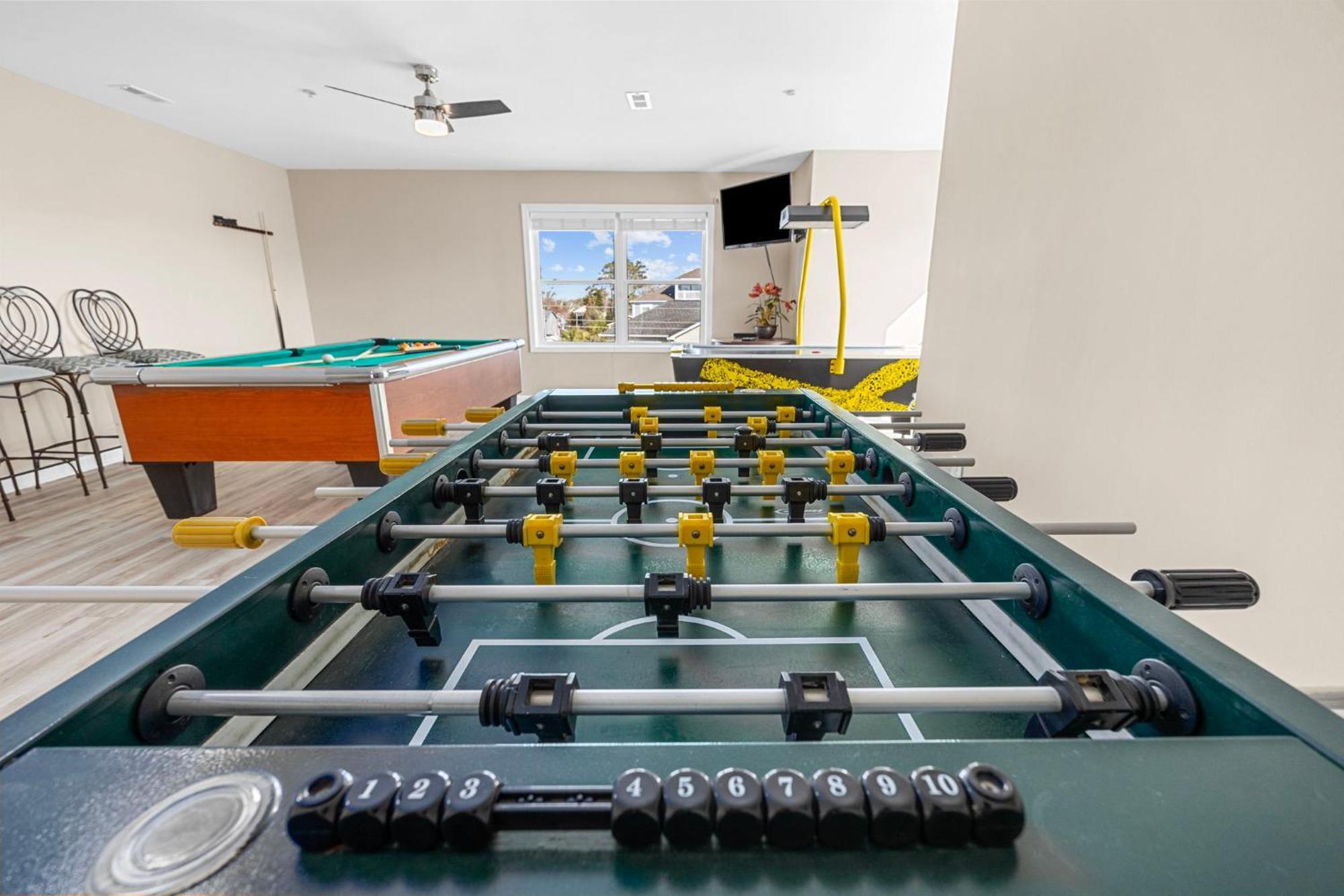 Updated Oceanview Getaway- Game Pool Decks Holiday home *