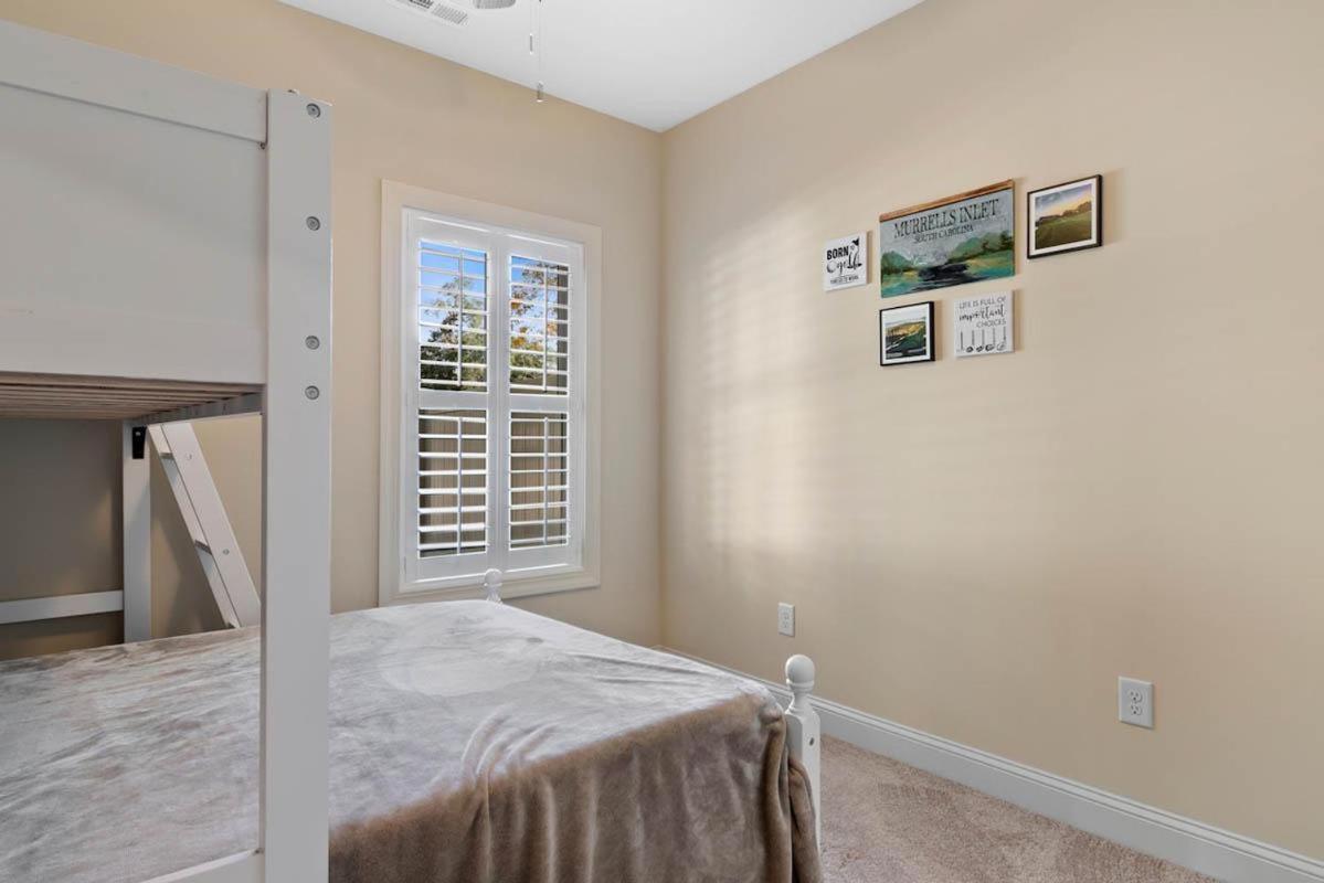 Coastal Charm Hallandale 3 Bdrm Vacation *