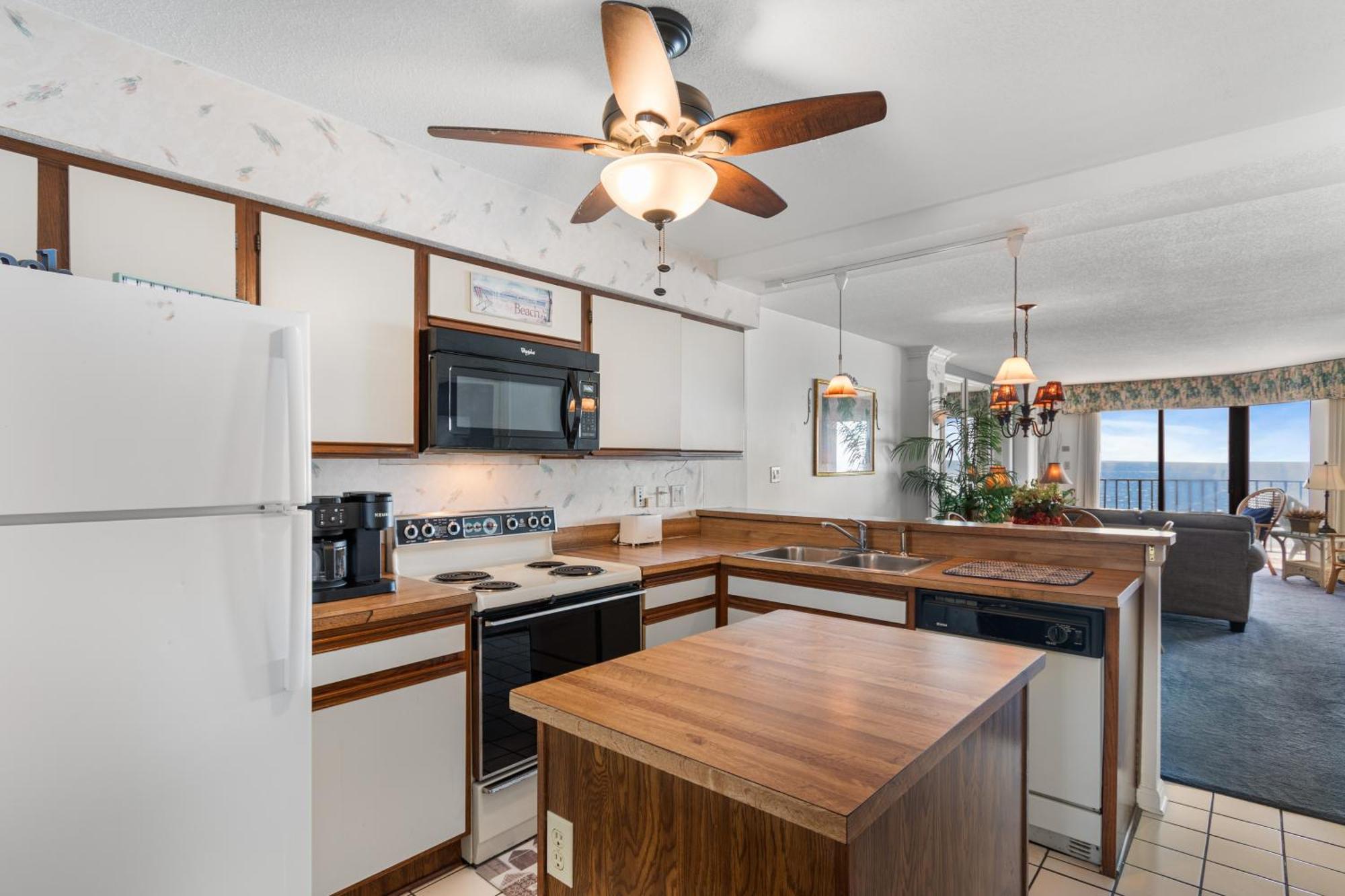 4 Bds- Beachfront Balcony- Near Barefoot- Pool