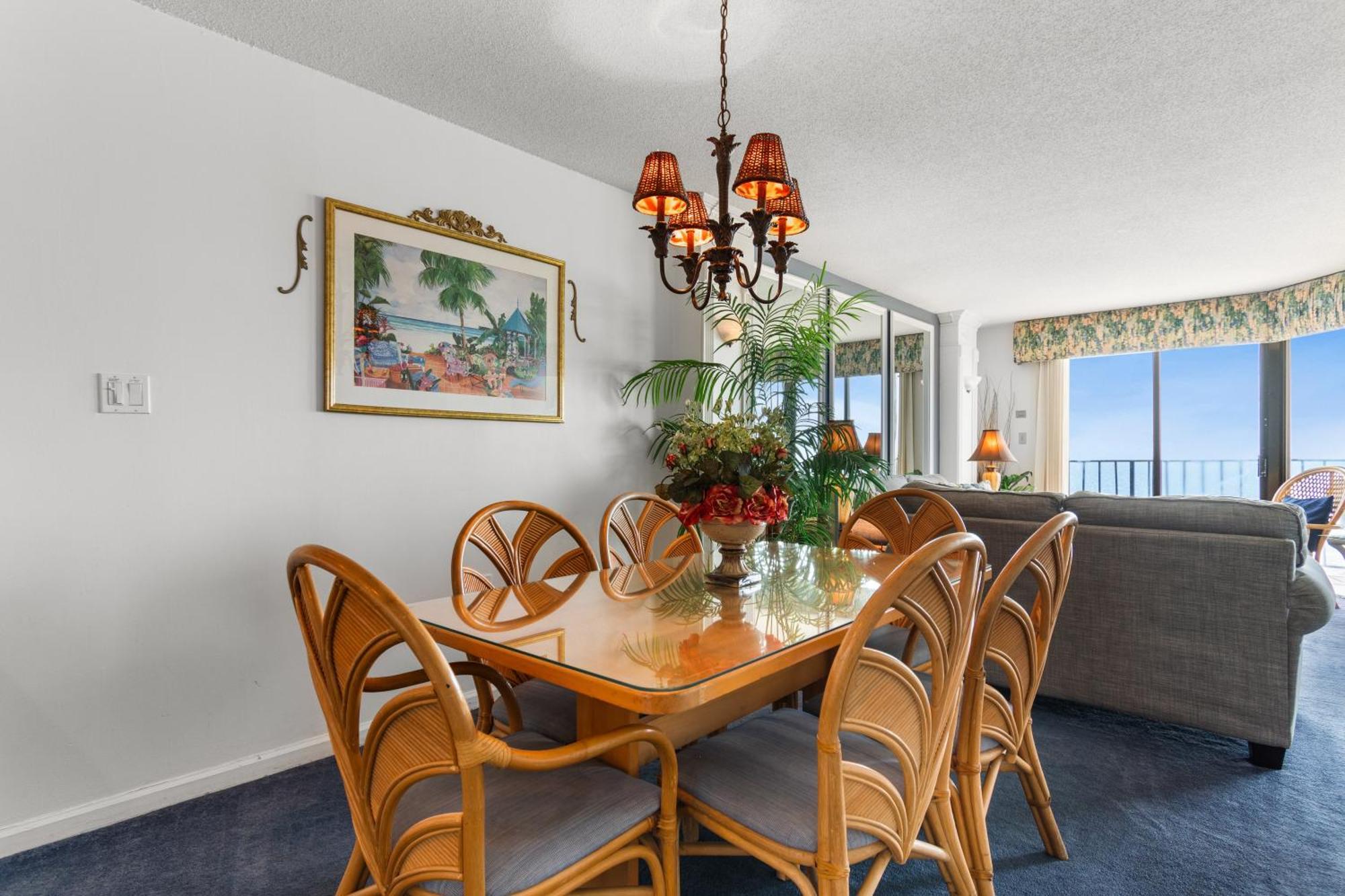 Apartment 4 Bds- Beachfront Balcony- Near Barefoot- Pool Myrtle Beach