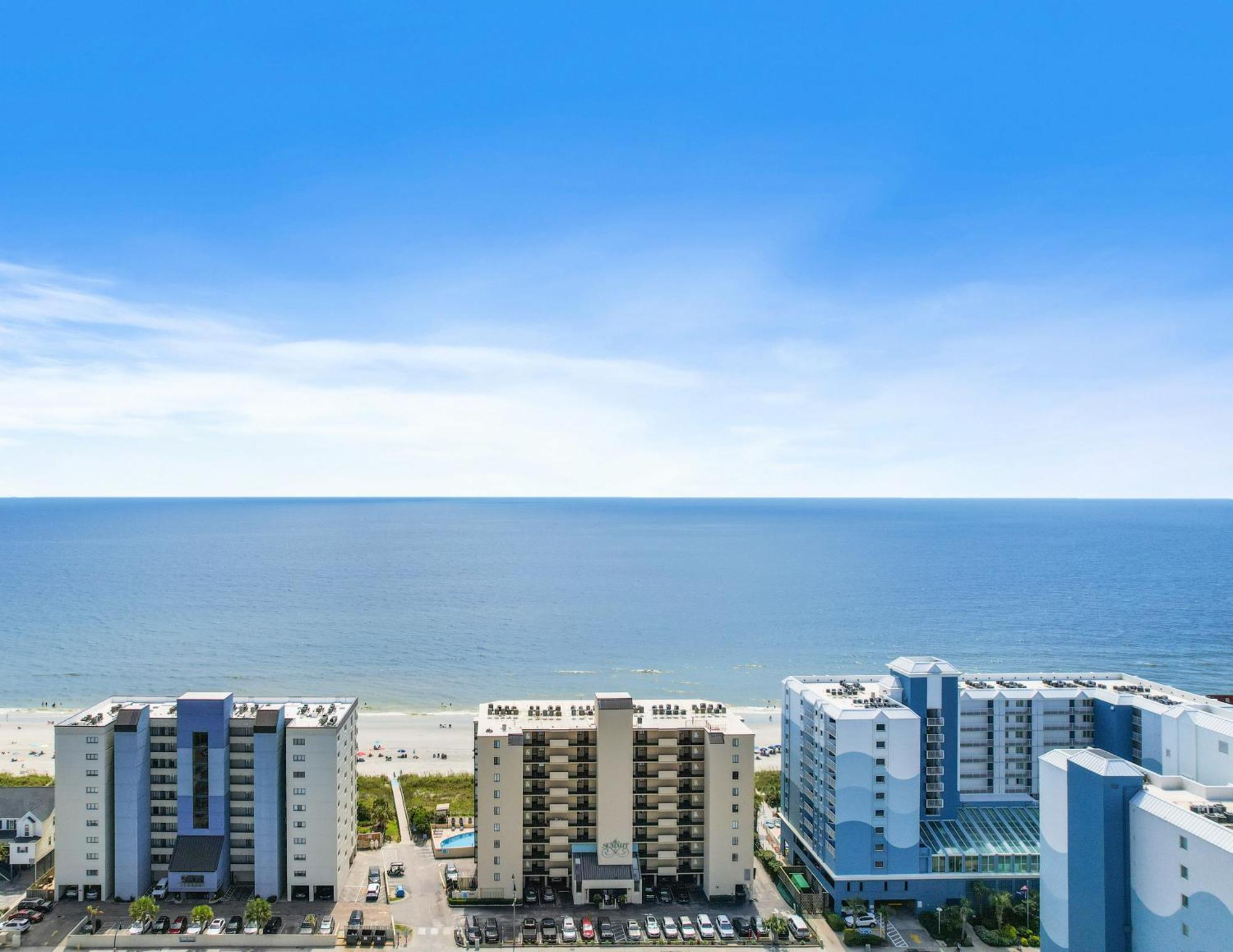 4 Bds- Beachfront Balcony- Near Barefoot- Pool