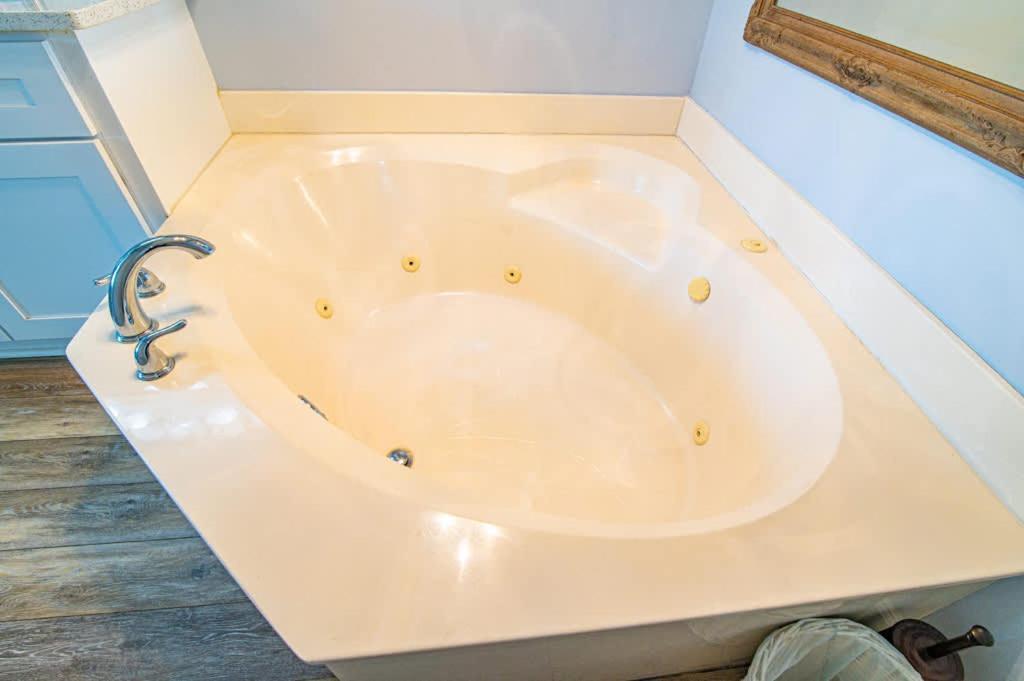 The Jewel New Oceanfront Luxury W Huge Balcony Holiday home *
