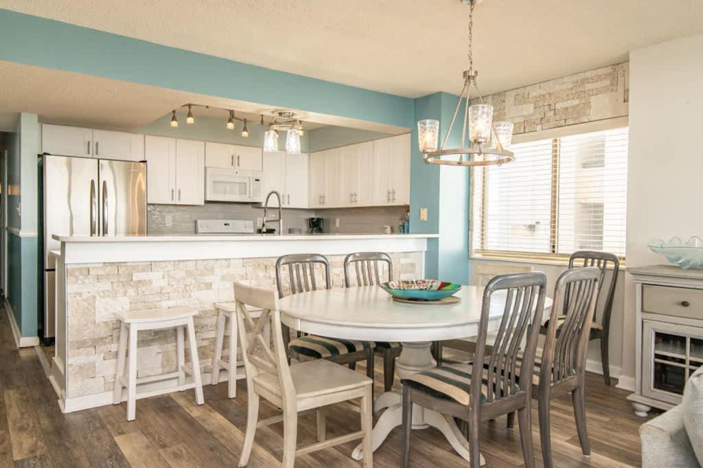 The Jewel New Oceanfront Luxury W Huge Balcony * Myrtle Beach