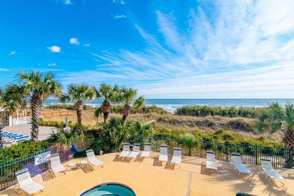 The Jewel New Oceanfront Luxury W Huge Balcony Holiday home