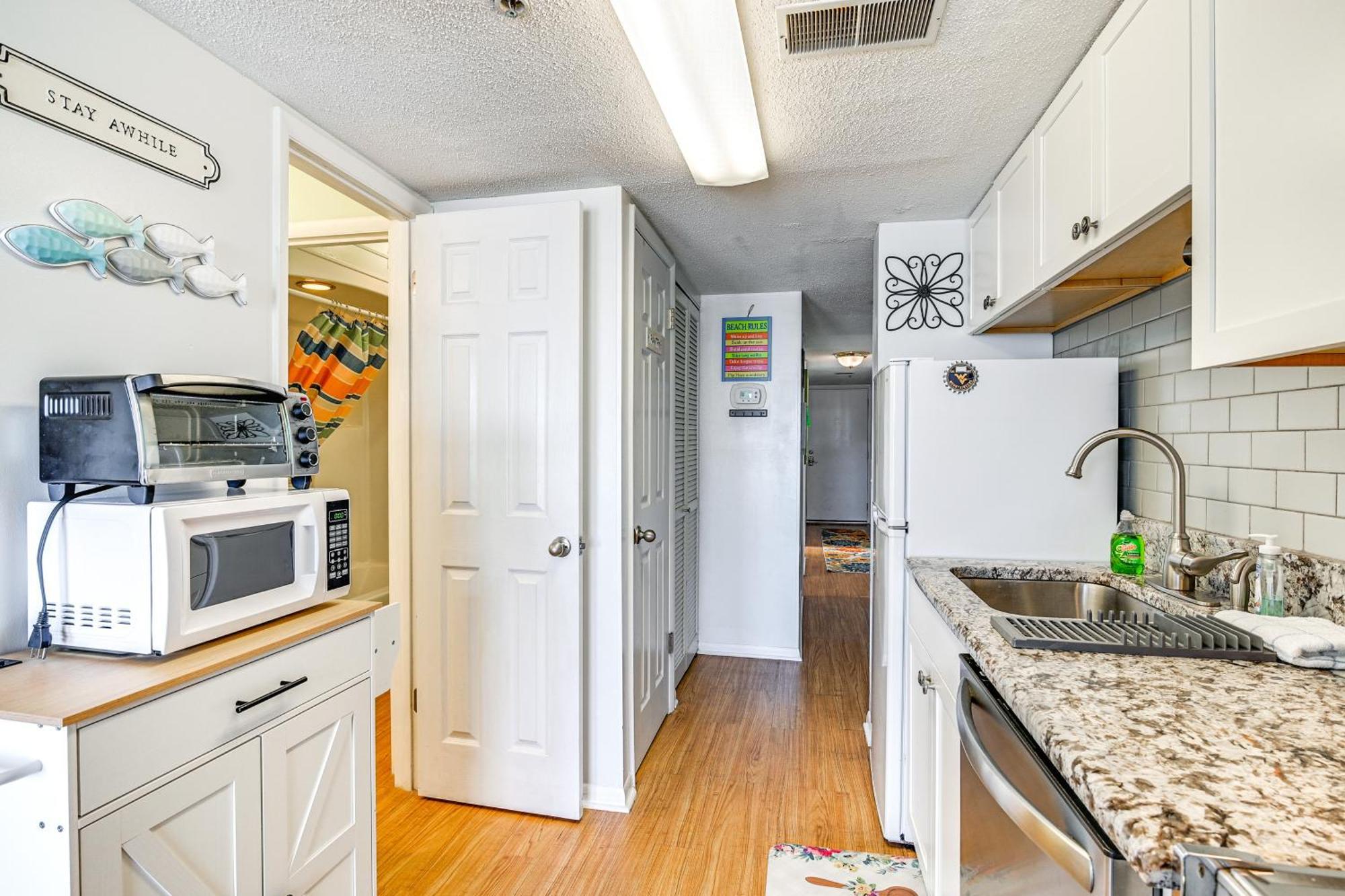 Apartment Cozy Beachfront With Wifi, Views And Pool Access *