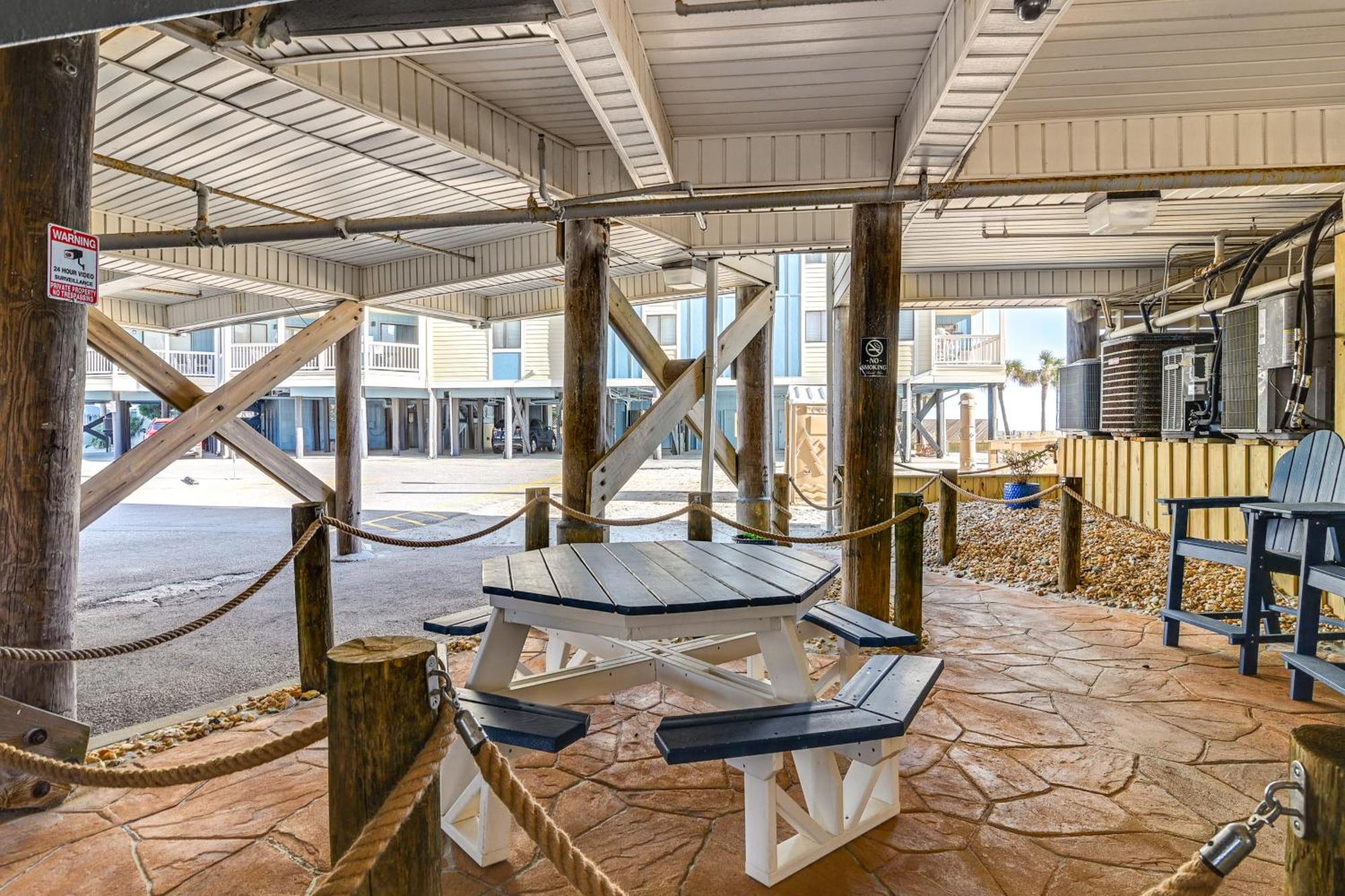 Apartment Cozy Beachfront With Wifi, Views And Pool Access Myrtle Beach