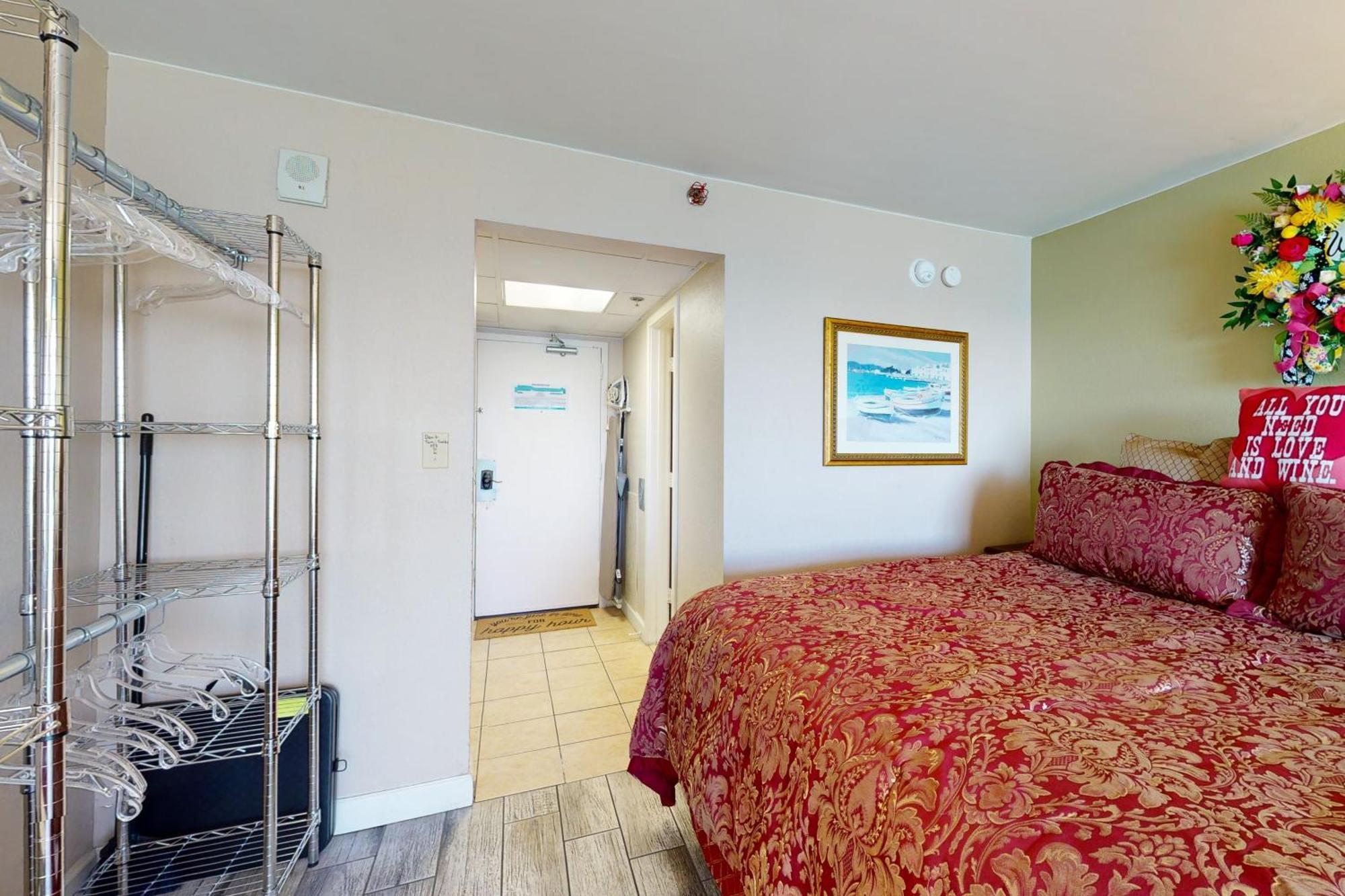 Hotel Sandcastle South 1506 *