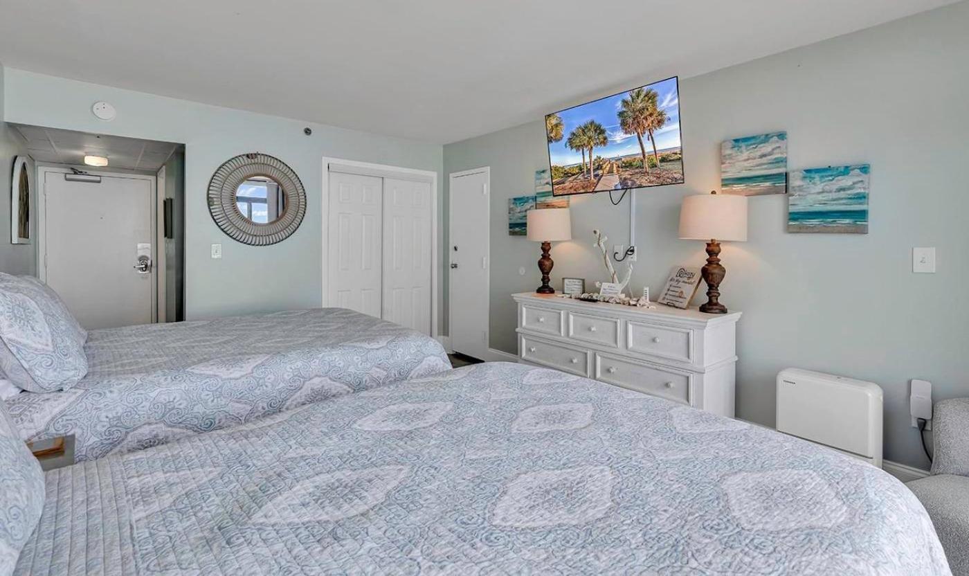 Newly Remodeled Ocean View 2 Bedroom Condo! Dunes1147 And 1148