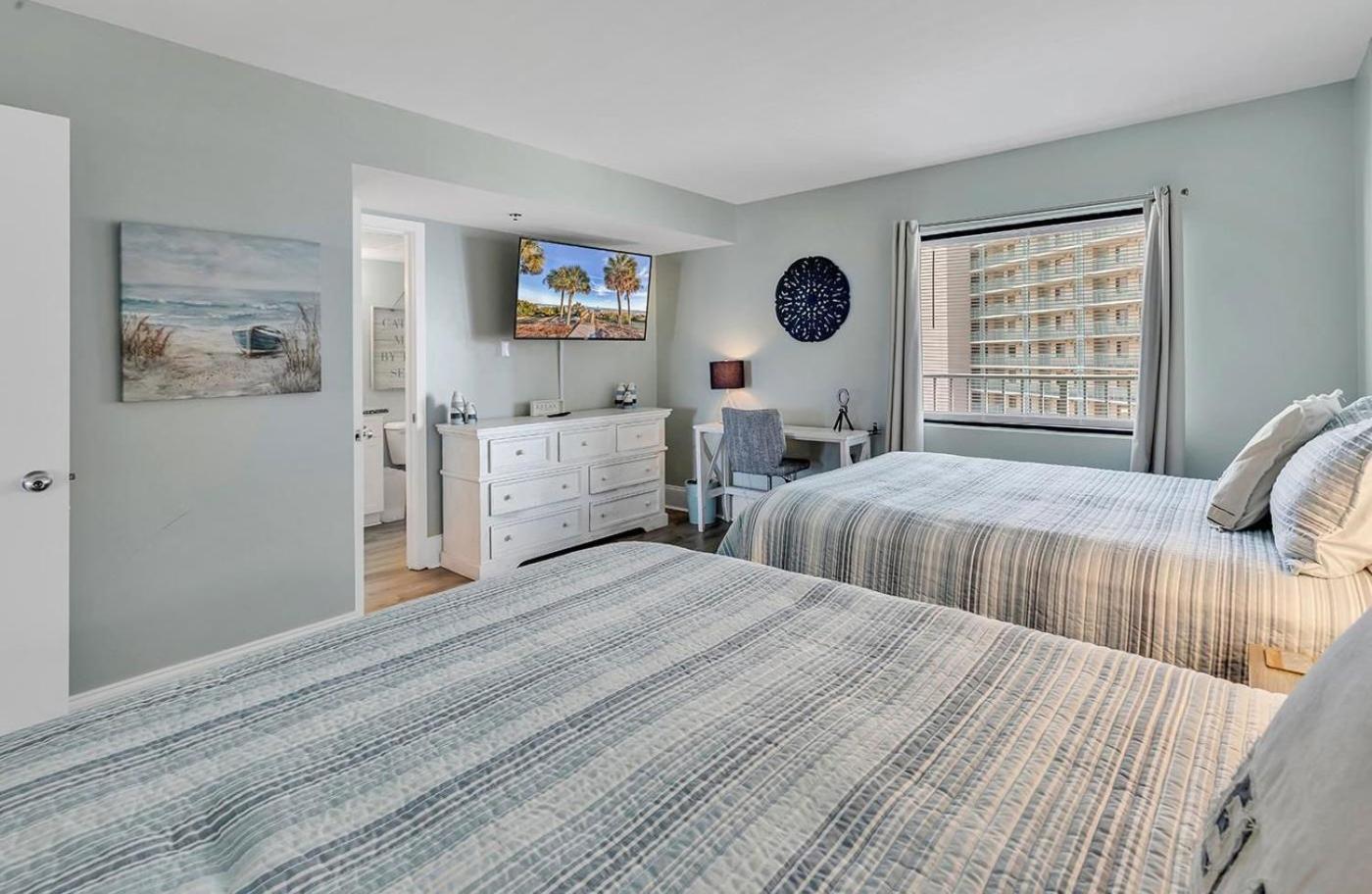 Holiday home Newly Remodeled Ocean View 2 Bedroom Condo! Dunes1147 And 1148