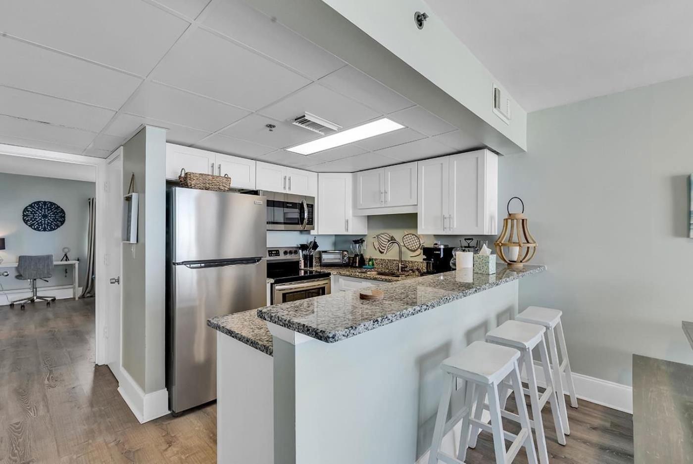 Holiday home Newly Remodeled Ocean View 2 Bedroom Condo! Dunes1147 And 1148