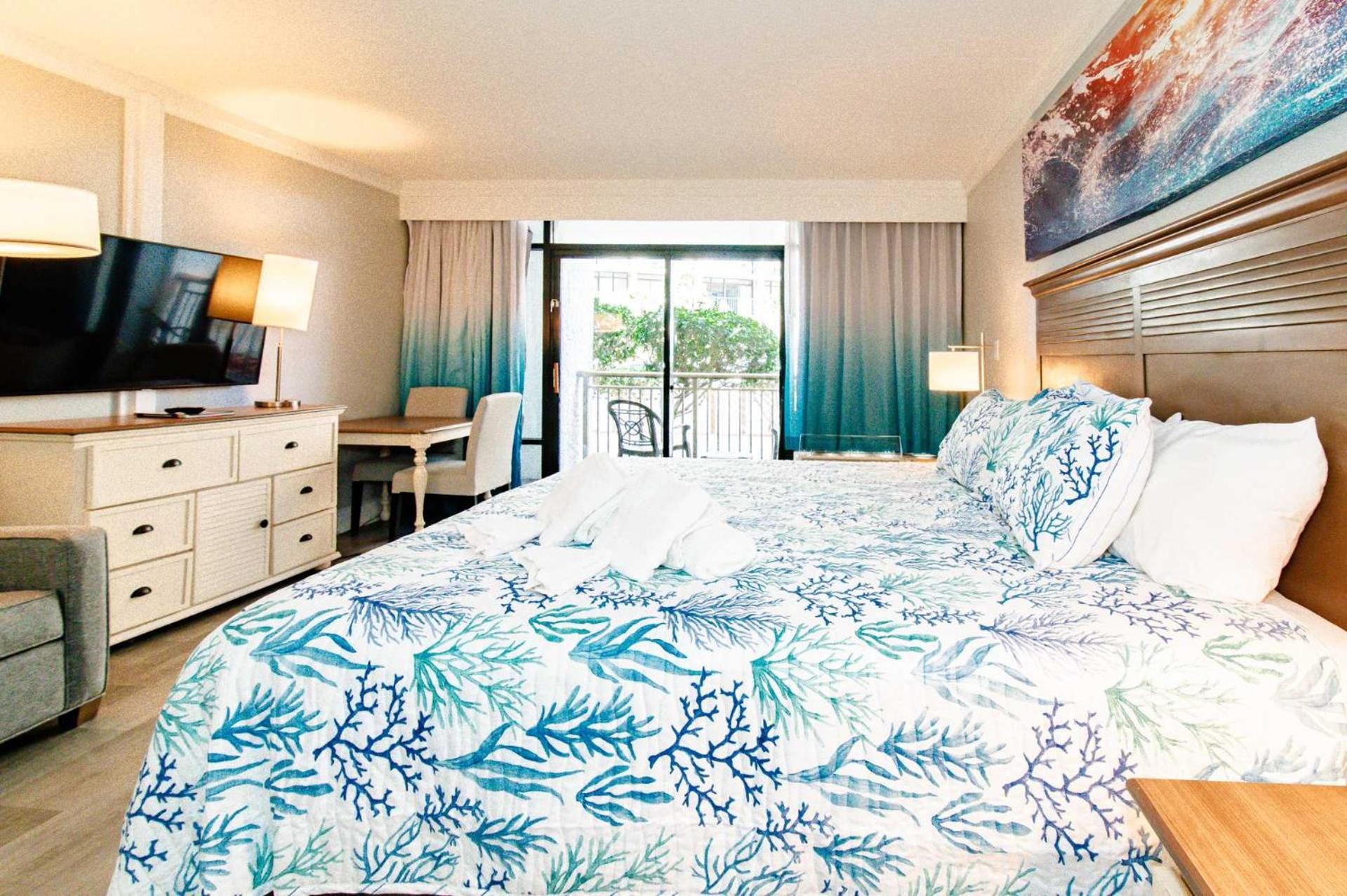 Inn Tropical At Oceanfront W Lazy River Myrtle Beach