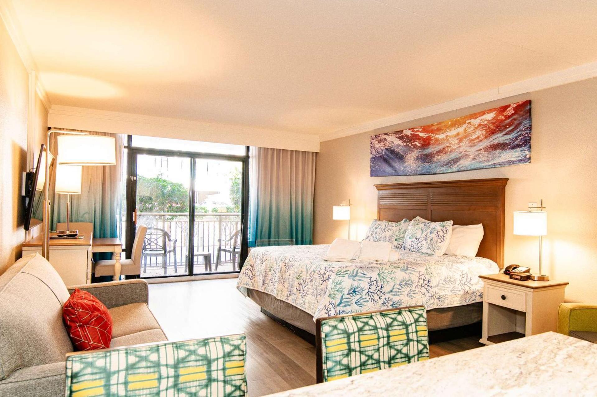 Tropical At Oceanfront W Lazy River Inn Myrtle Beach