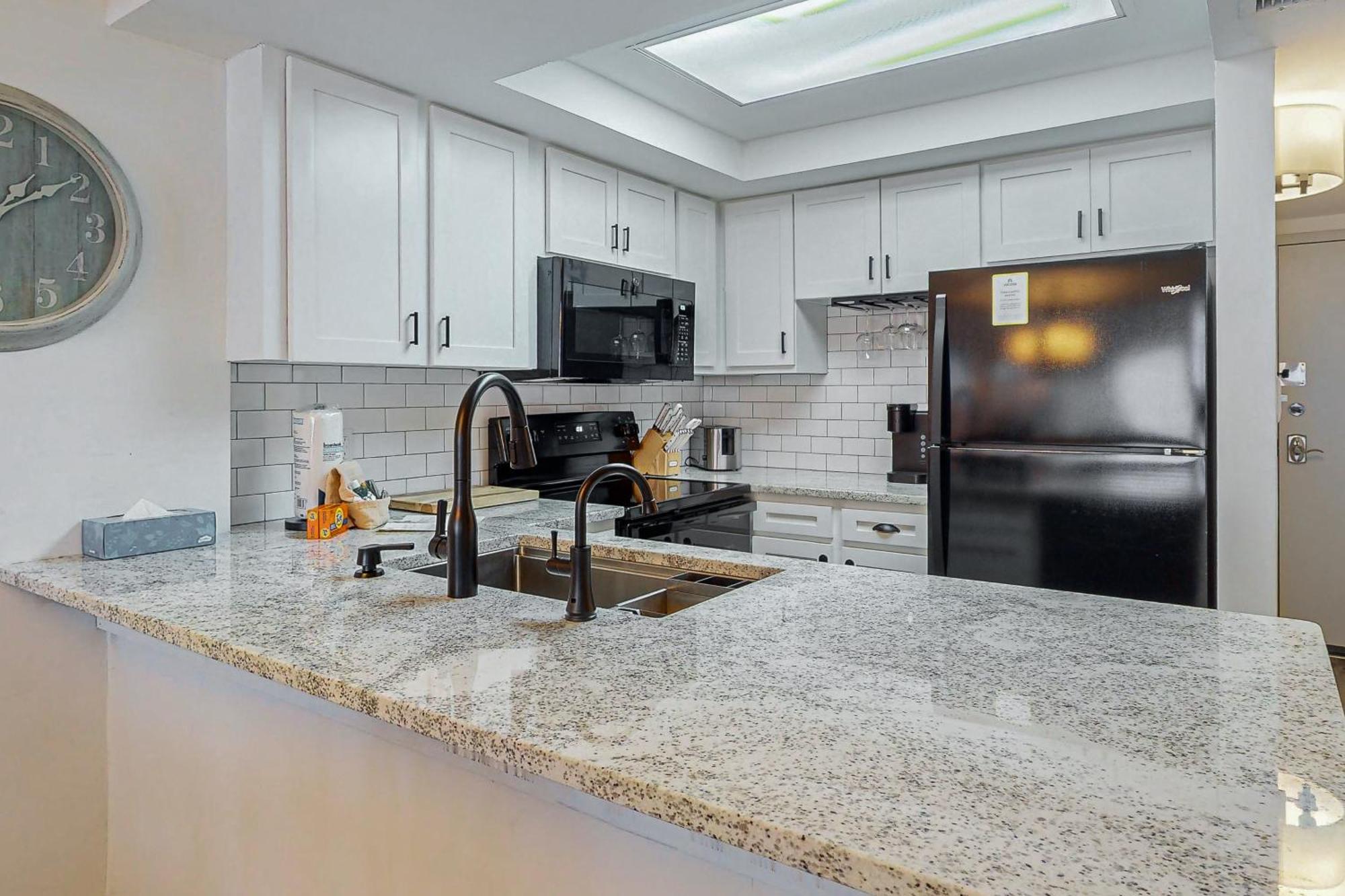 Apartment Colony 415