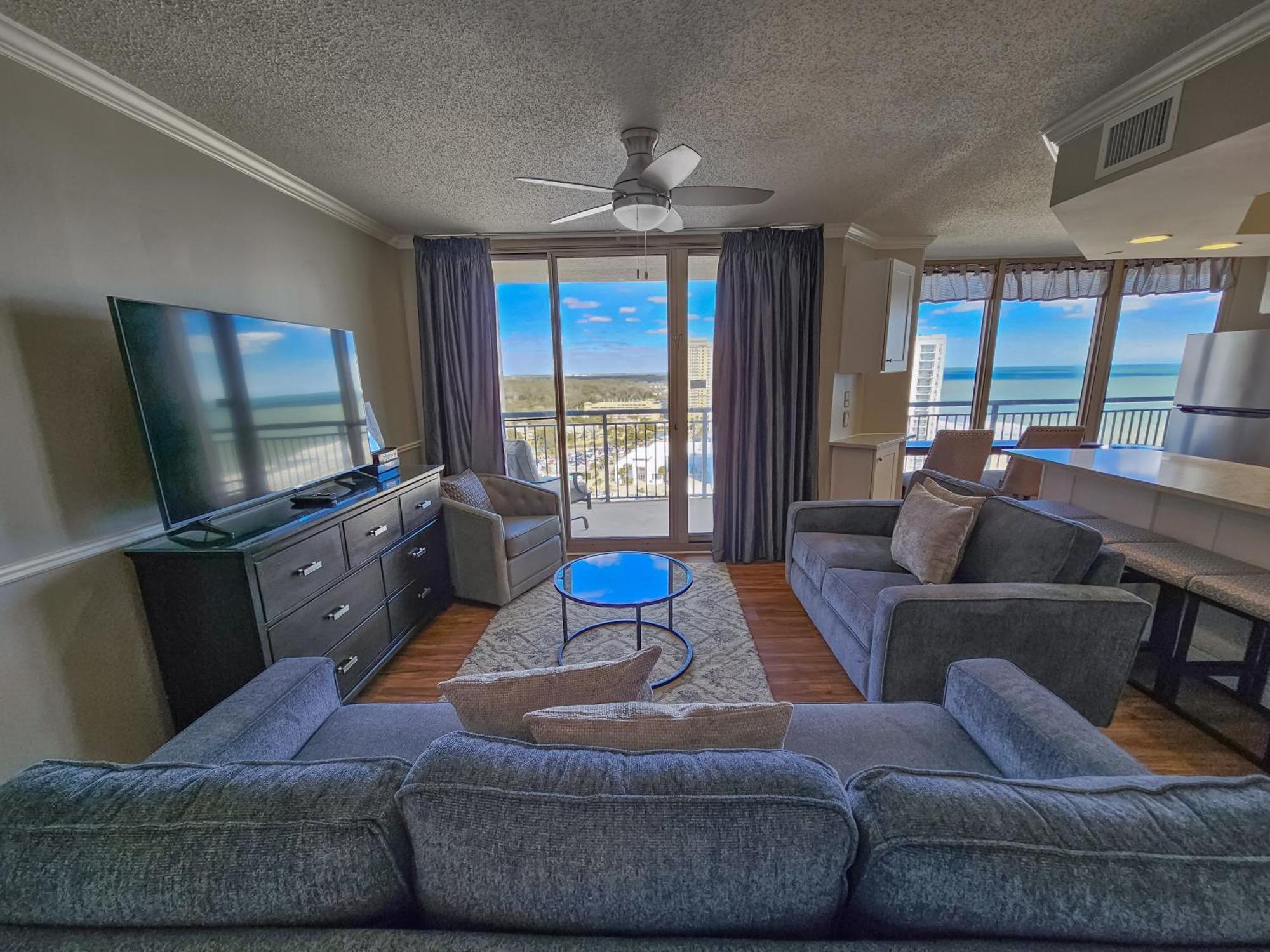 1707 Brighton, Impressively Remodeled, 3 Bedroom Ocean View Apartment Myrtle Beach