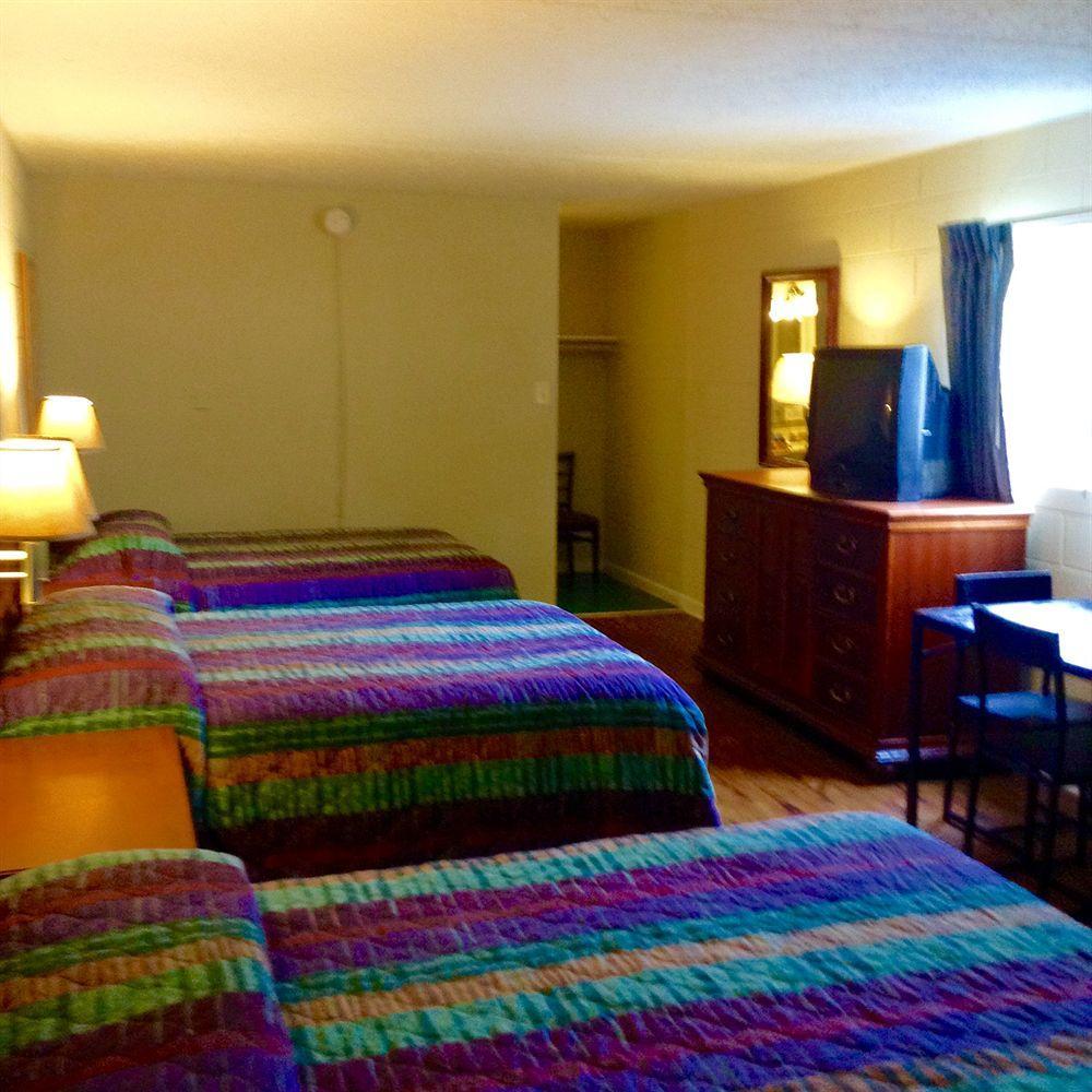 Rainbow Court Annex 2* Myrtle Beach