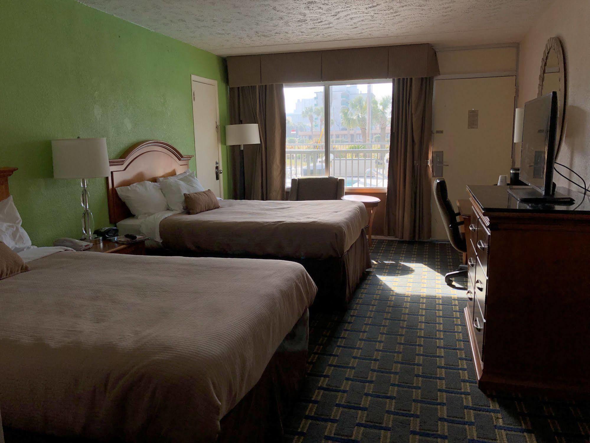 Hotel Days By Wyndham Myrtle Beach-grand Myrtle Beach