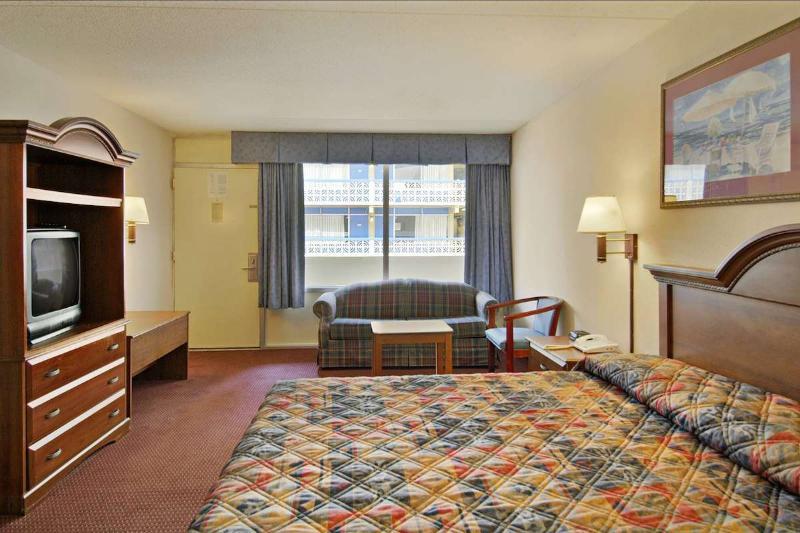 Hotel Days By Wyndham Myrtle Beach-grand Myrtle Beach